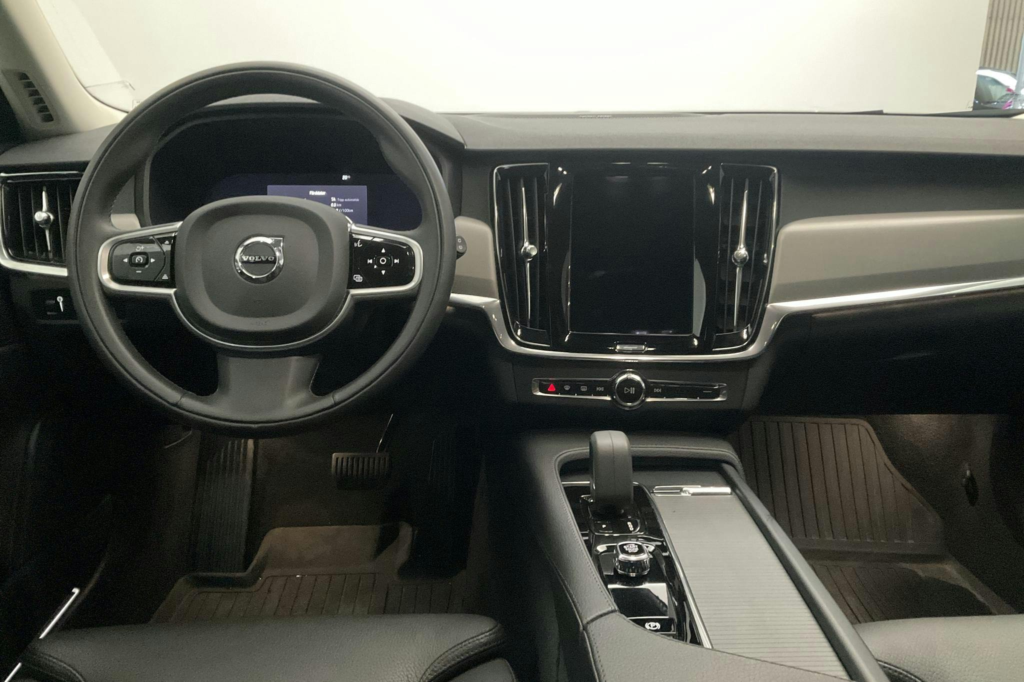 Volvo V90 B4 Mildhybrid, Diesel (190hk) - 2 820 mil - Automat - vit - 2022