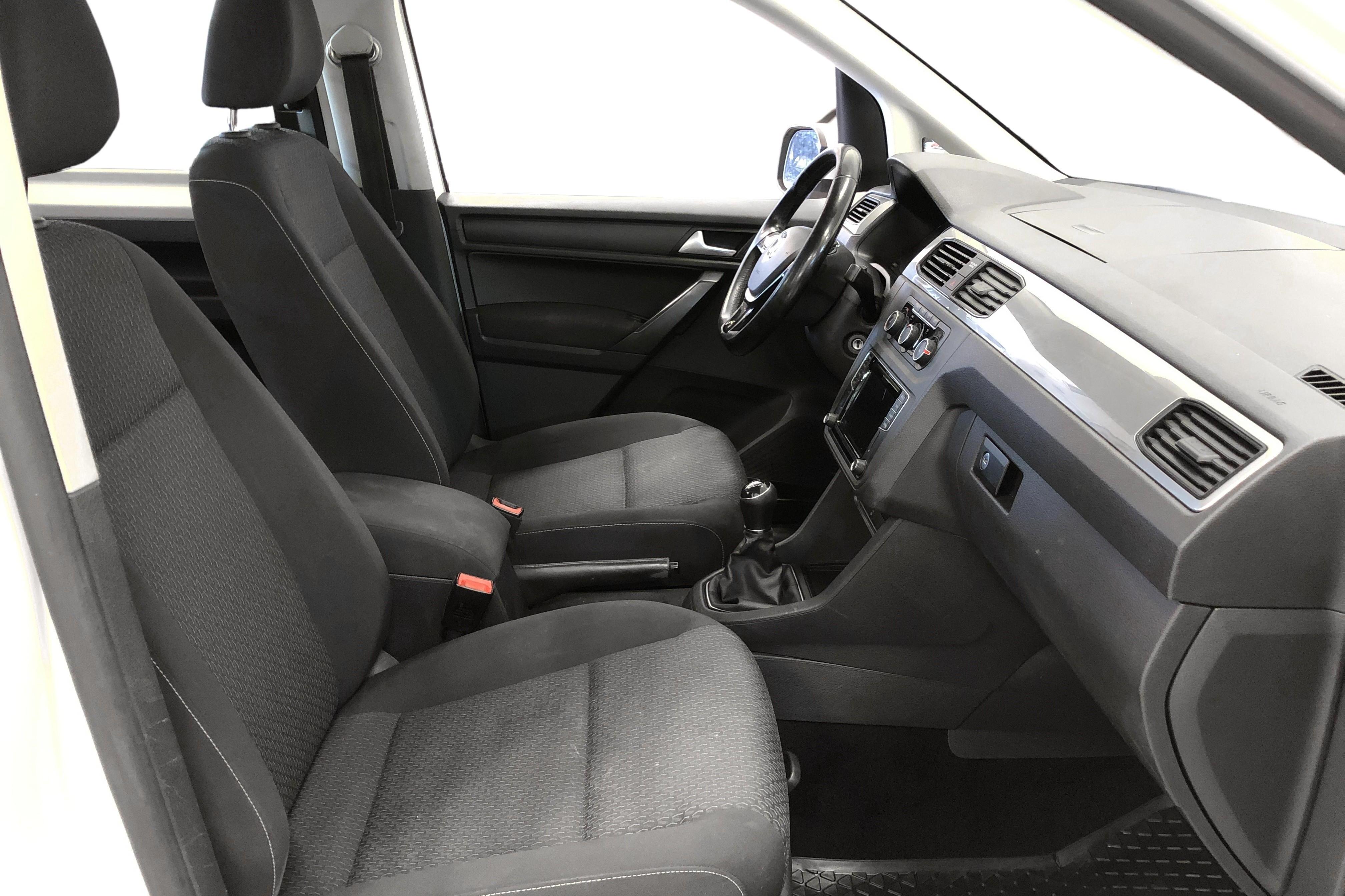 VW Caddy MPV 2.0 TDI (102hk) - 226 160 km - Manual - white - 2016