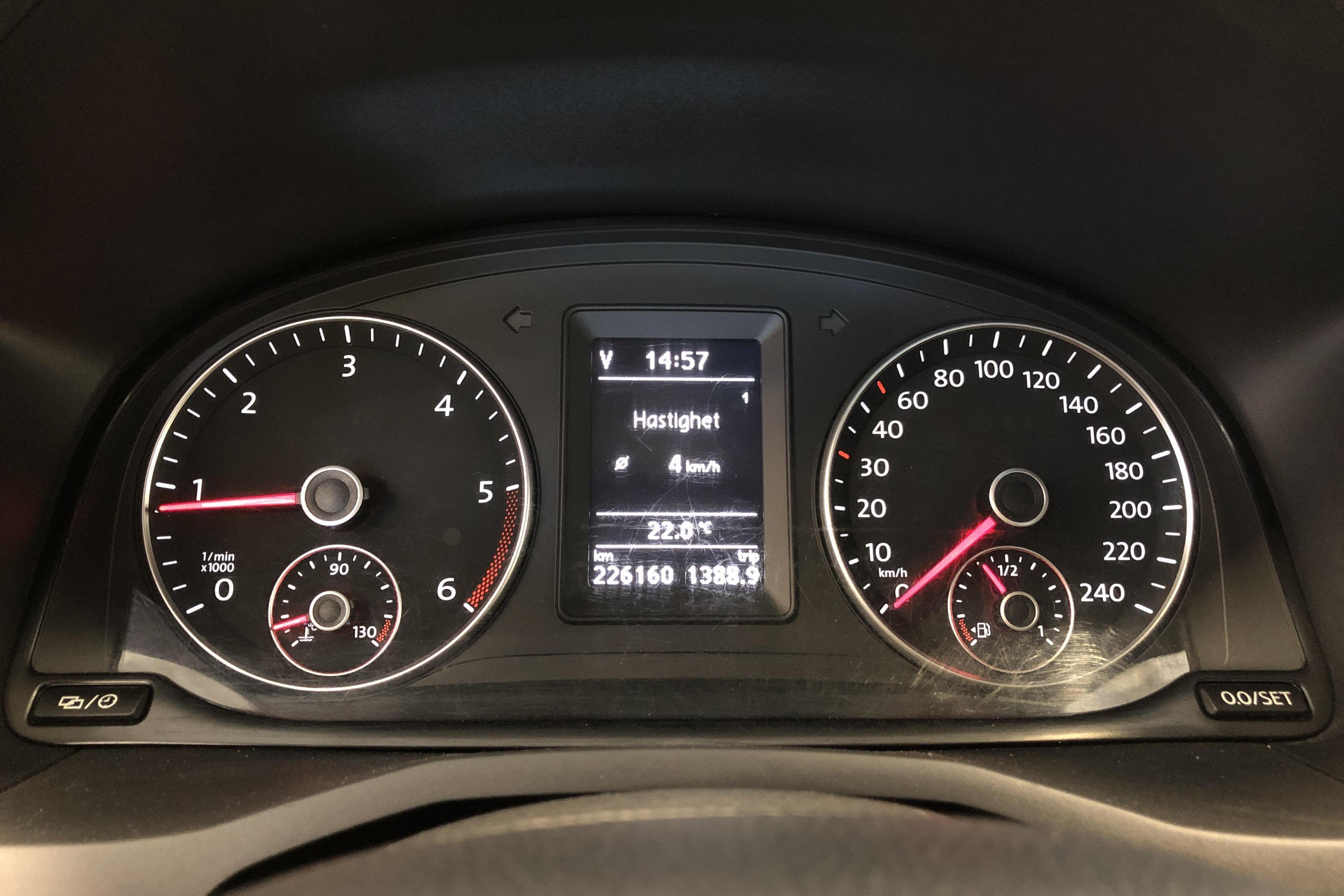 VW Caddy MPV 2.0 TDI (102hk) - 22 616 mil - Manuell - vit - 2016