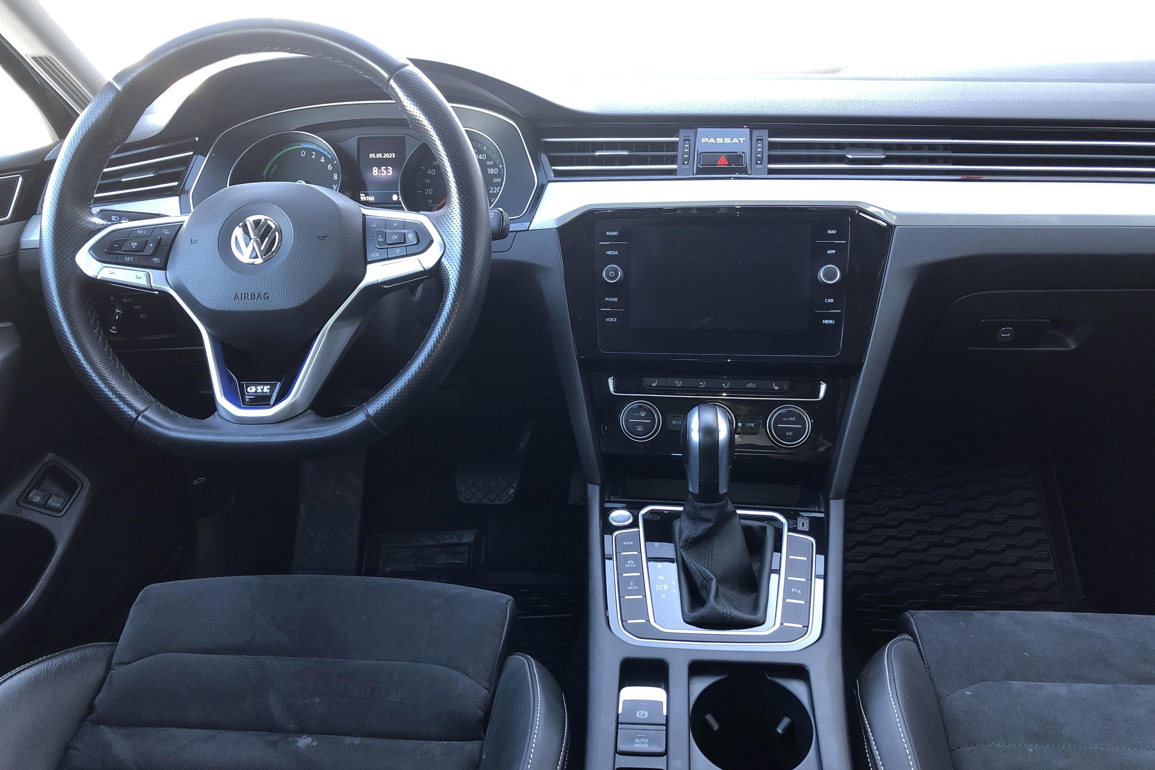 VW Passat 1.4 GTE Sportscombi (218hk) - 9 975 mil - Automat - Dark Grey - 2020