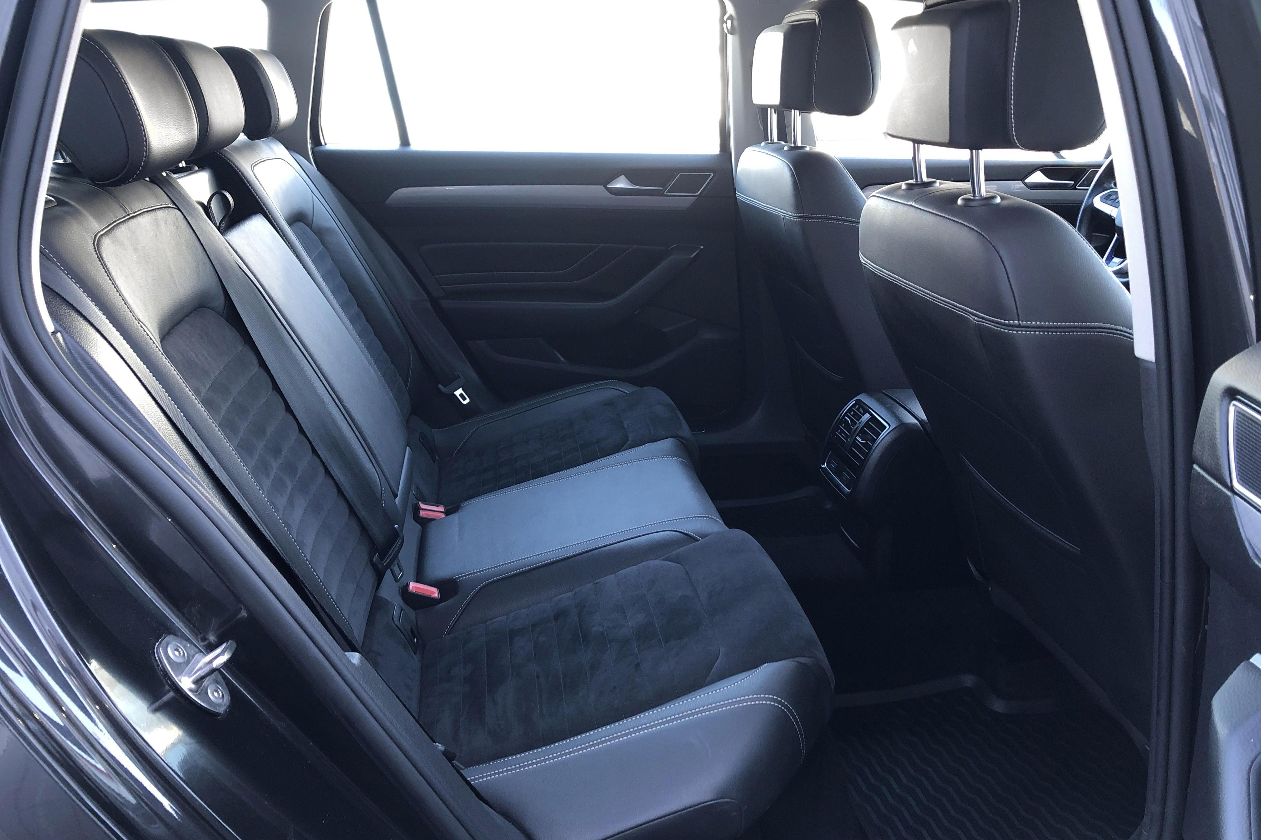 VW Passat 1.4 GTE Sportscombi (218hk) - 99 750 km - Automatic - Dark Grey - 2020