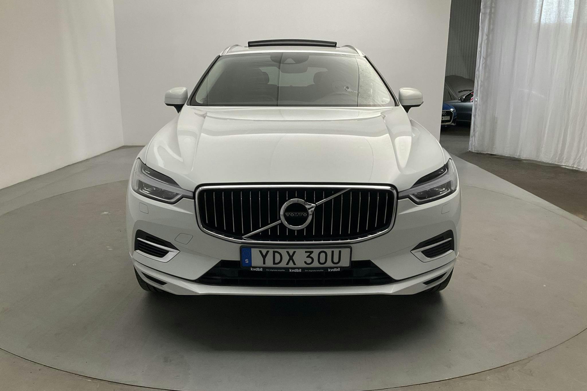Volvo XC60 T8 AWD Twin Engine (390hk) - 10 347 mil - Automat - vit - 2020