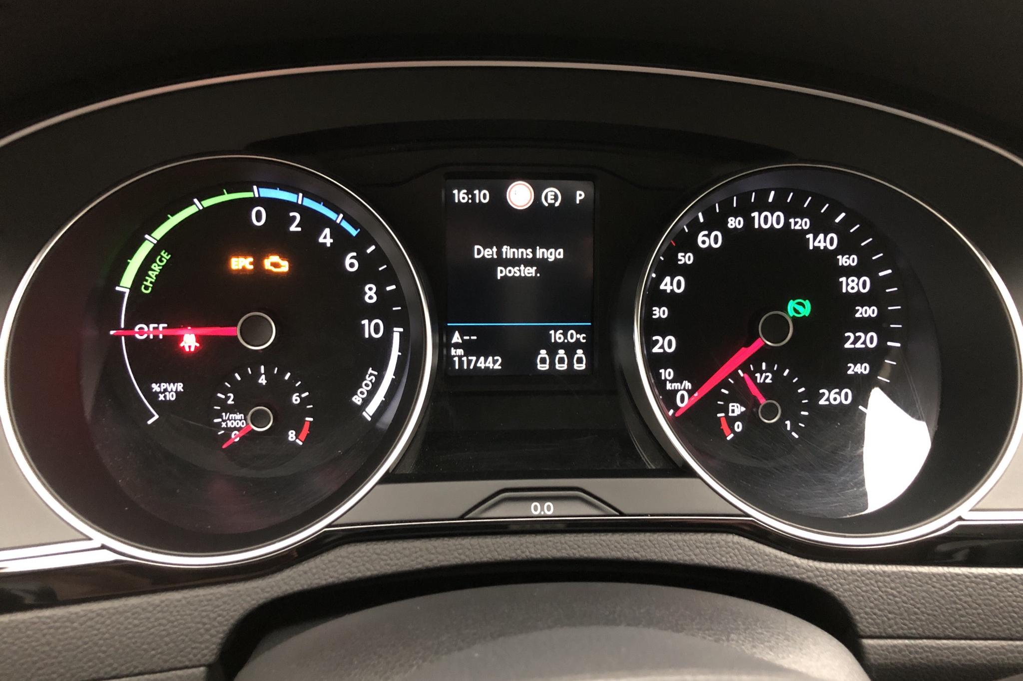 VW Passat 1.4 GTE Sportscombi (218hk) - 11 745 mil - Automat - röd - 2021