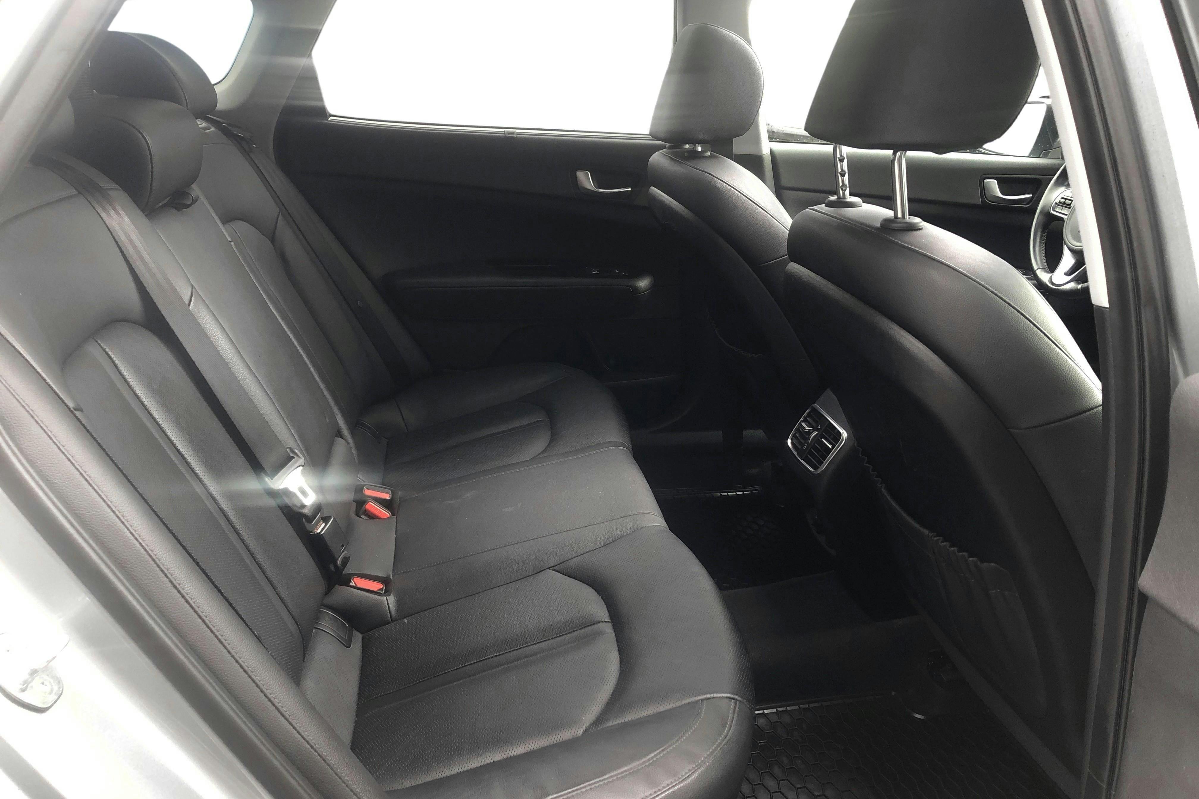 KIA Optima 2.0 GDi Plug-in Hybrid SW (205hk) - 116 390 km - Automatic - gray - 2018
