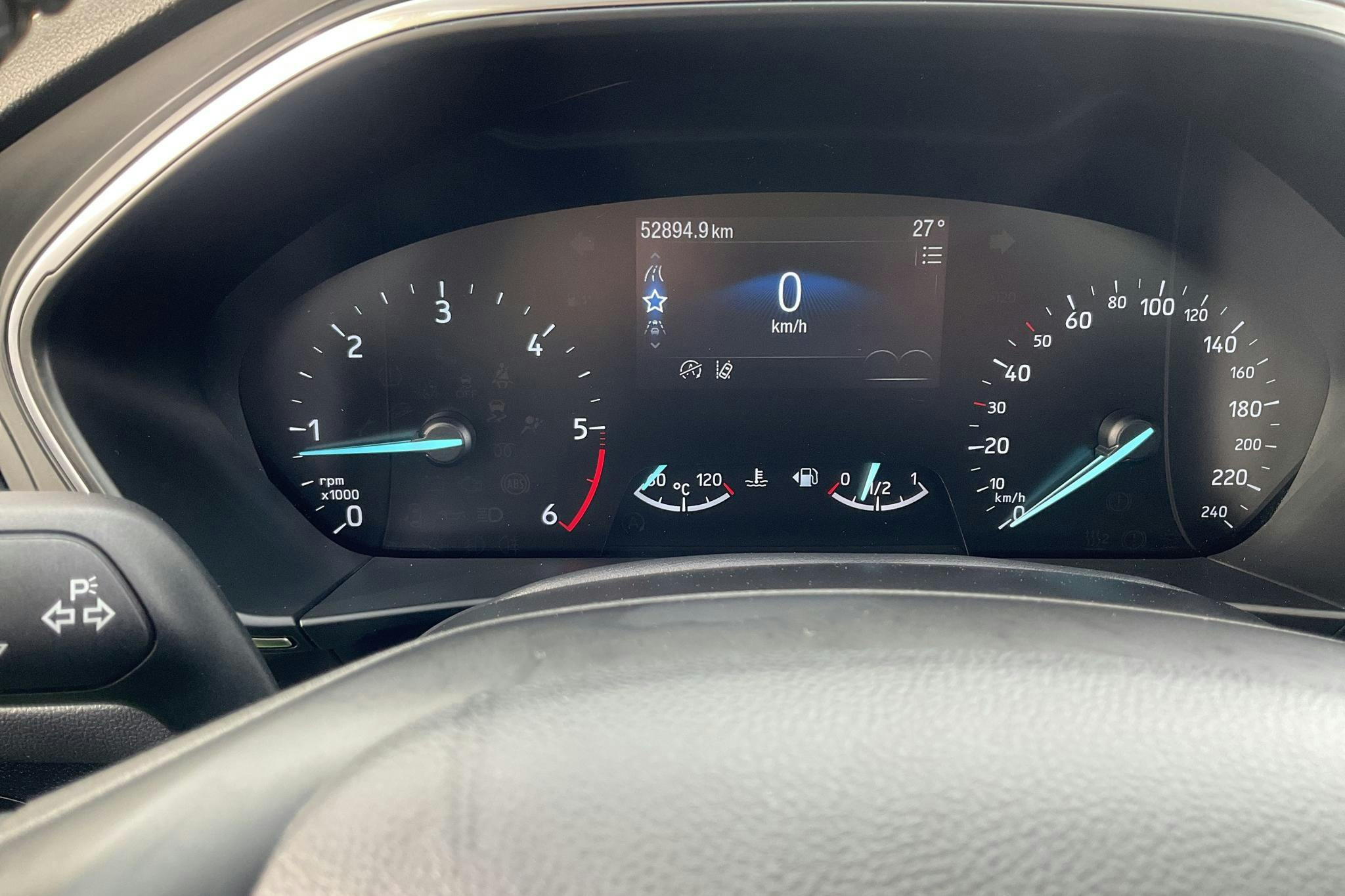 Ford Focus 1.5 TDCi Kombi (120hk) - 52 900 km - Manual - white - 2019