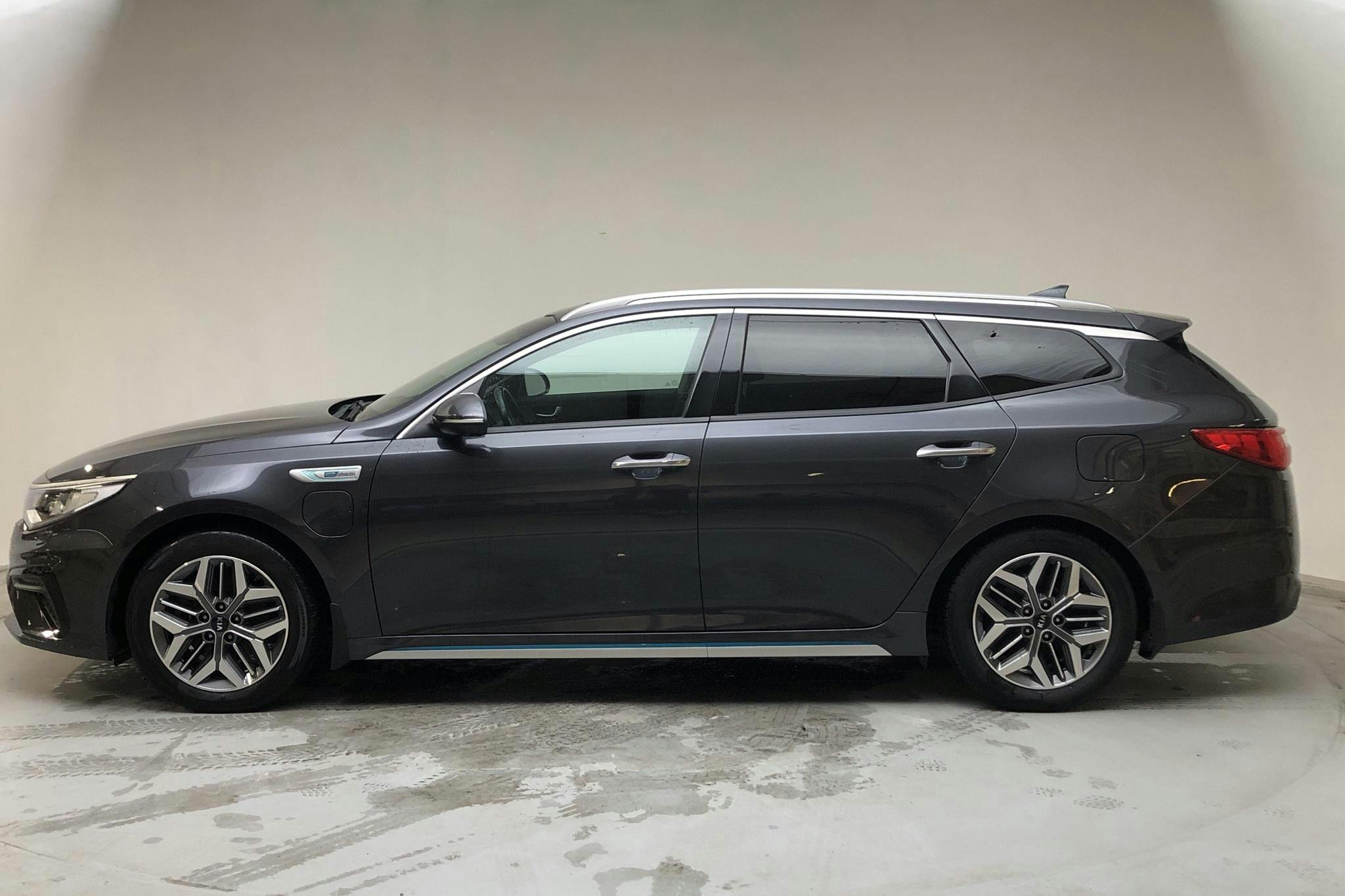 KIA Optima 2.0 GDi Plug-in Hybrid SW (205hk) - 68 830 km - Automatic - gray - 2019