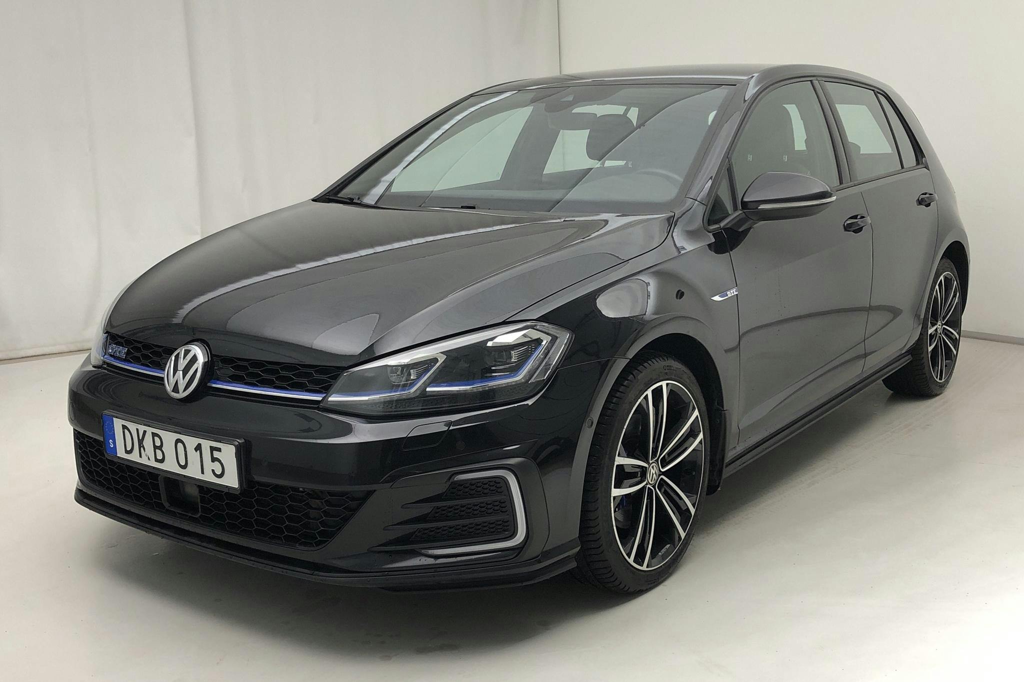 VW Golf VII GTE 5dr (204hk) - 126 810 km - Automatic - black - 2018