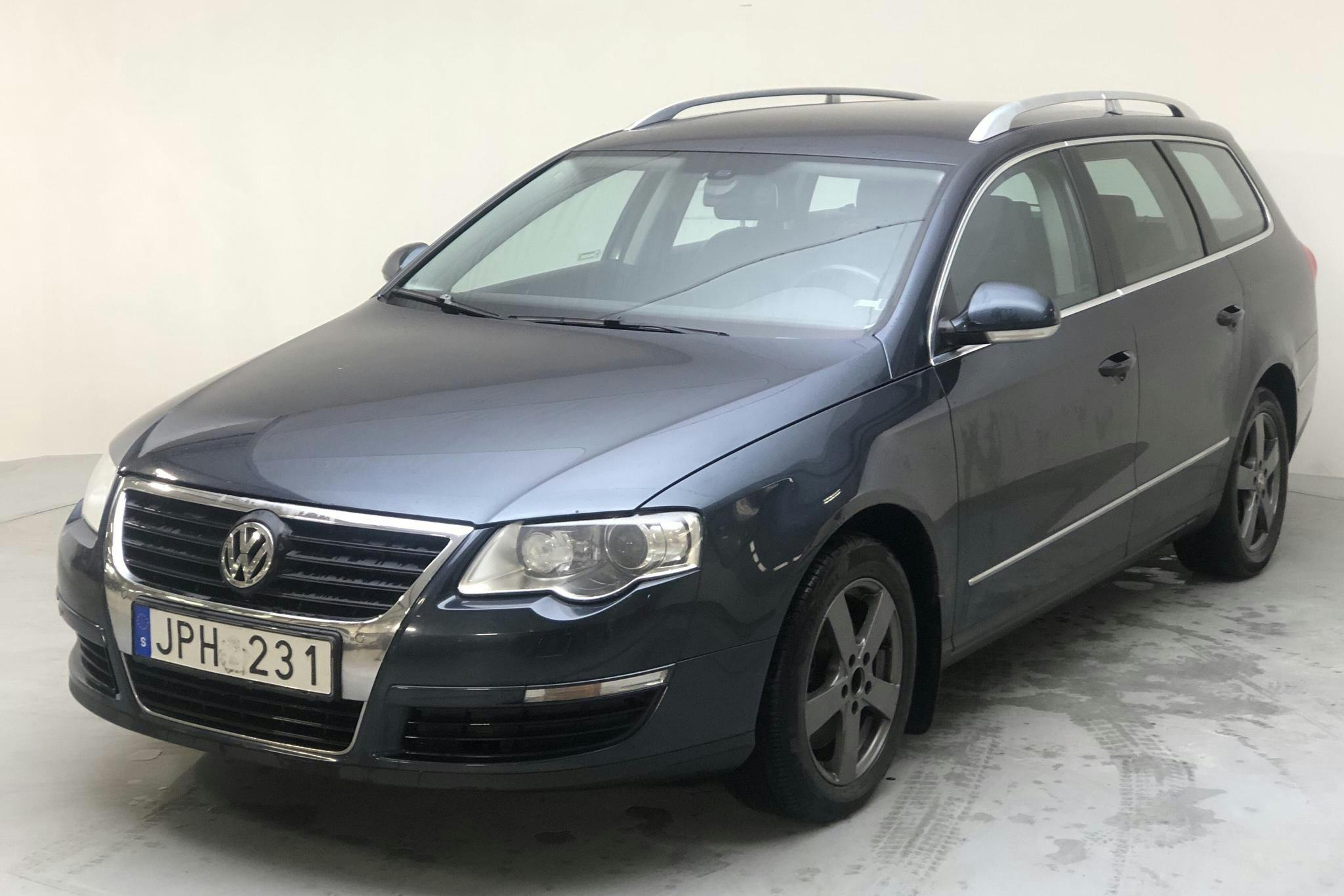 VW Passat 2.0 TDI Variant 4-Motion (140hk) - 19 659 mil - Manuell - Dark Grey - 2008
