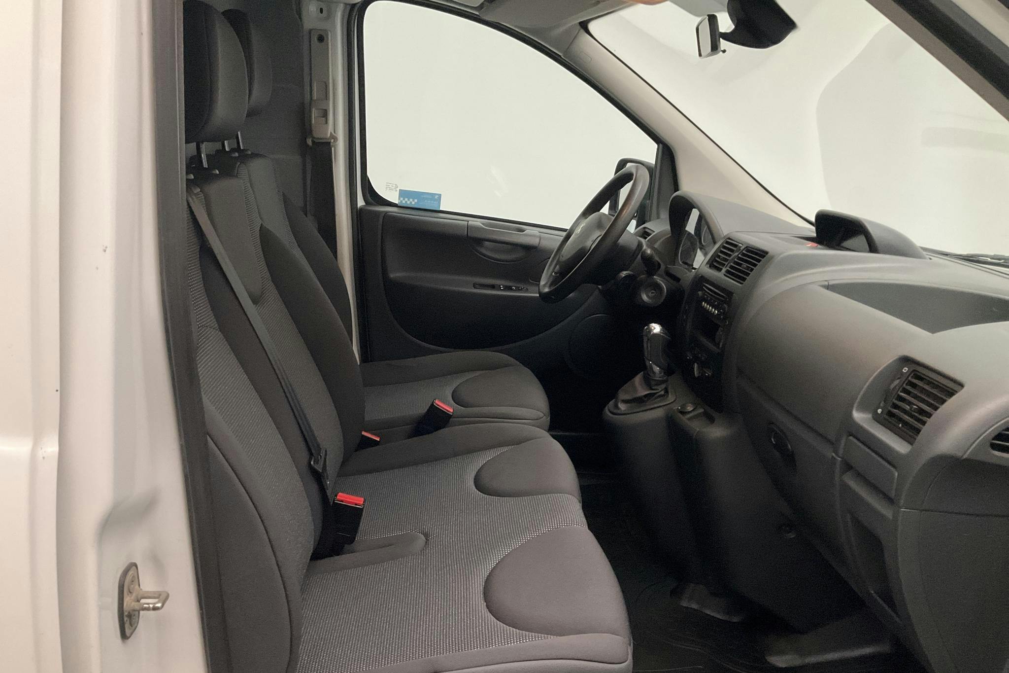 Peugeot Expert 2.0 HDI Skåp (163hk) - 64 840 km - Automatic - white - 2016