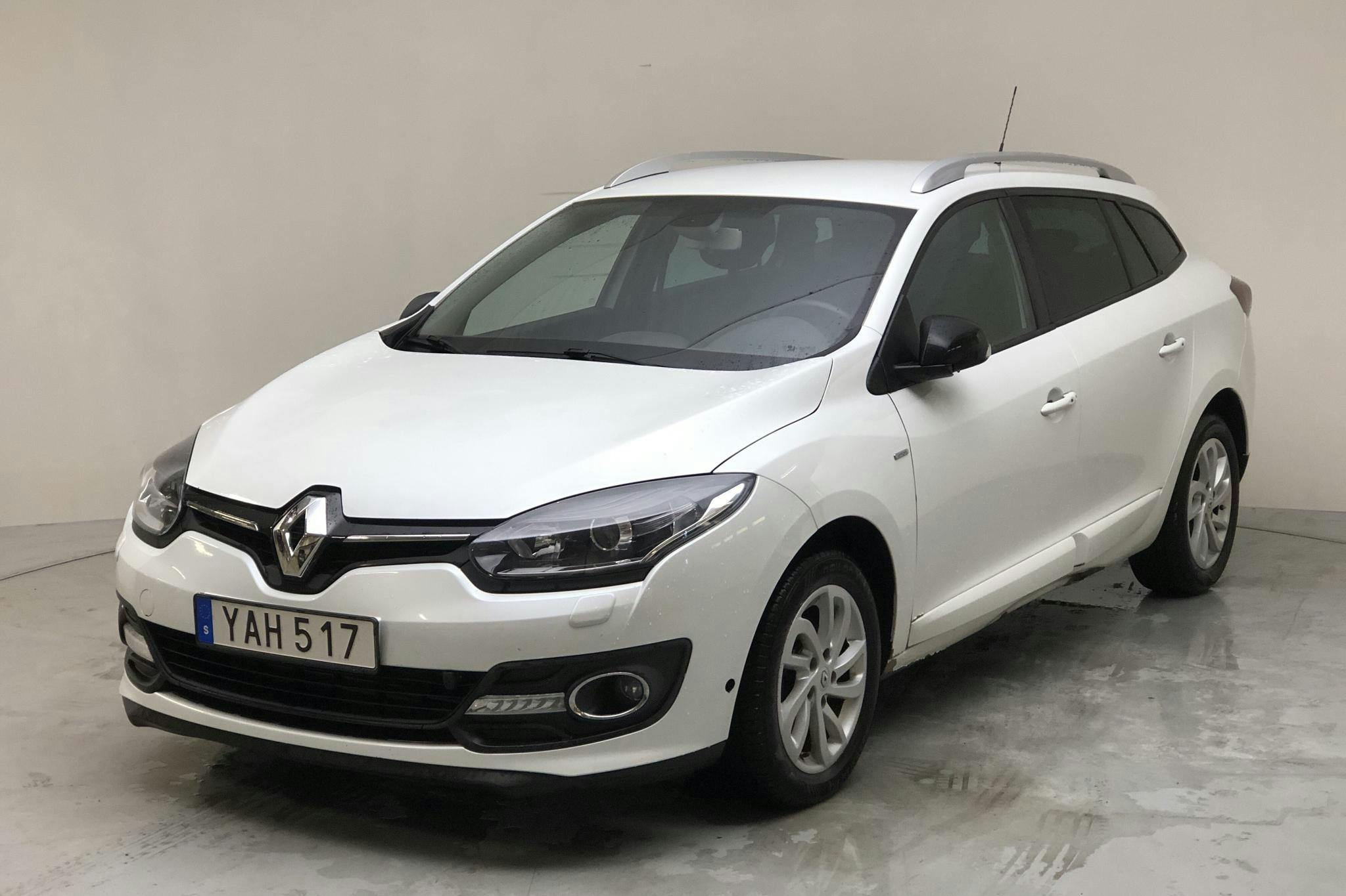 Renault Mégane Phas III 1.5 dCi Sports Tourer (110hk) - 146 350 km - Manual - white - 2016