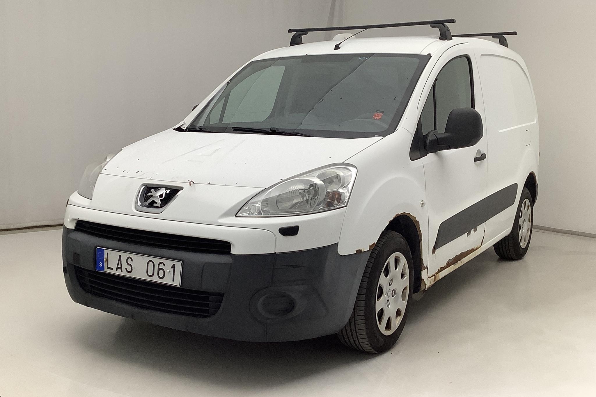 Peugeot Partner 1.6 HDI Skåp (90hk) - 236 510 km - Manual - white - 2011