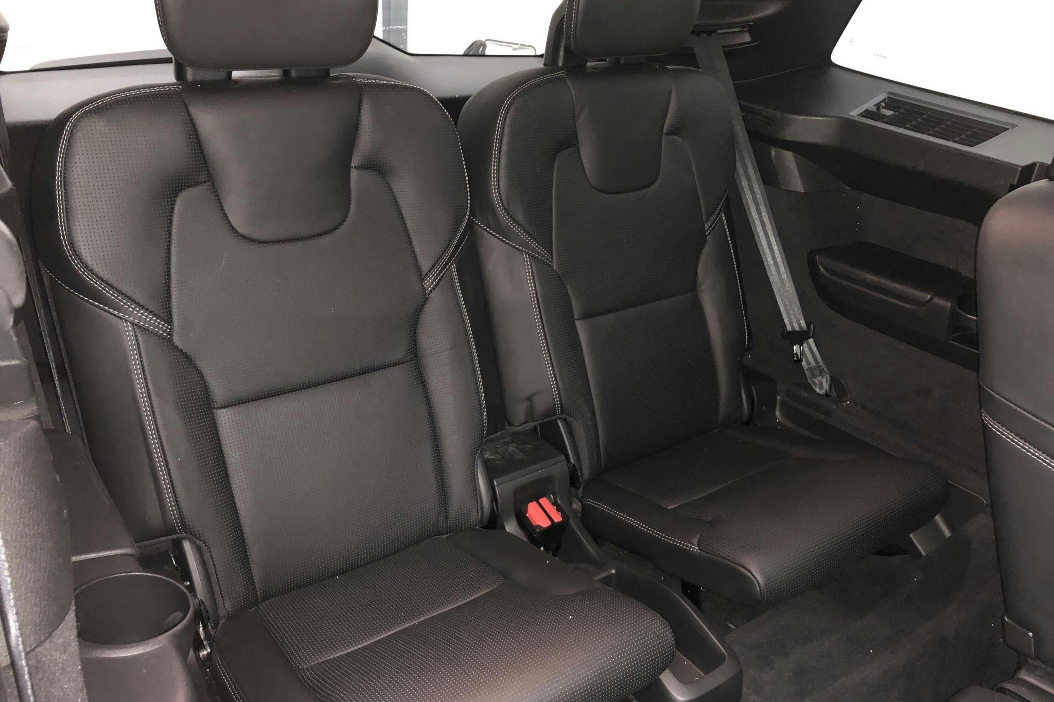 Volvo XC90 B5 Mildhybrid, Diesel AWD (235hk) - 15 470 mil - Automat - grå - 2020