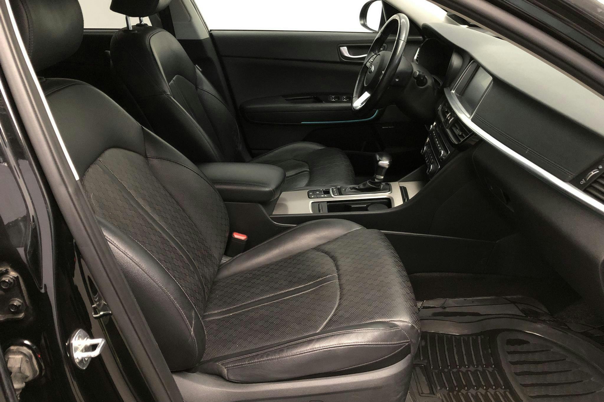 KIA Optima 2.0 GDi Plug-in Hybrid SW (205hk) - 118 860 km - Automatic - black - 2019