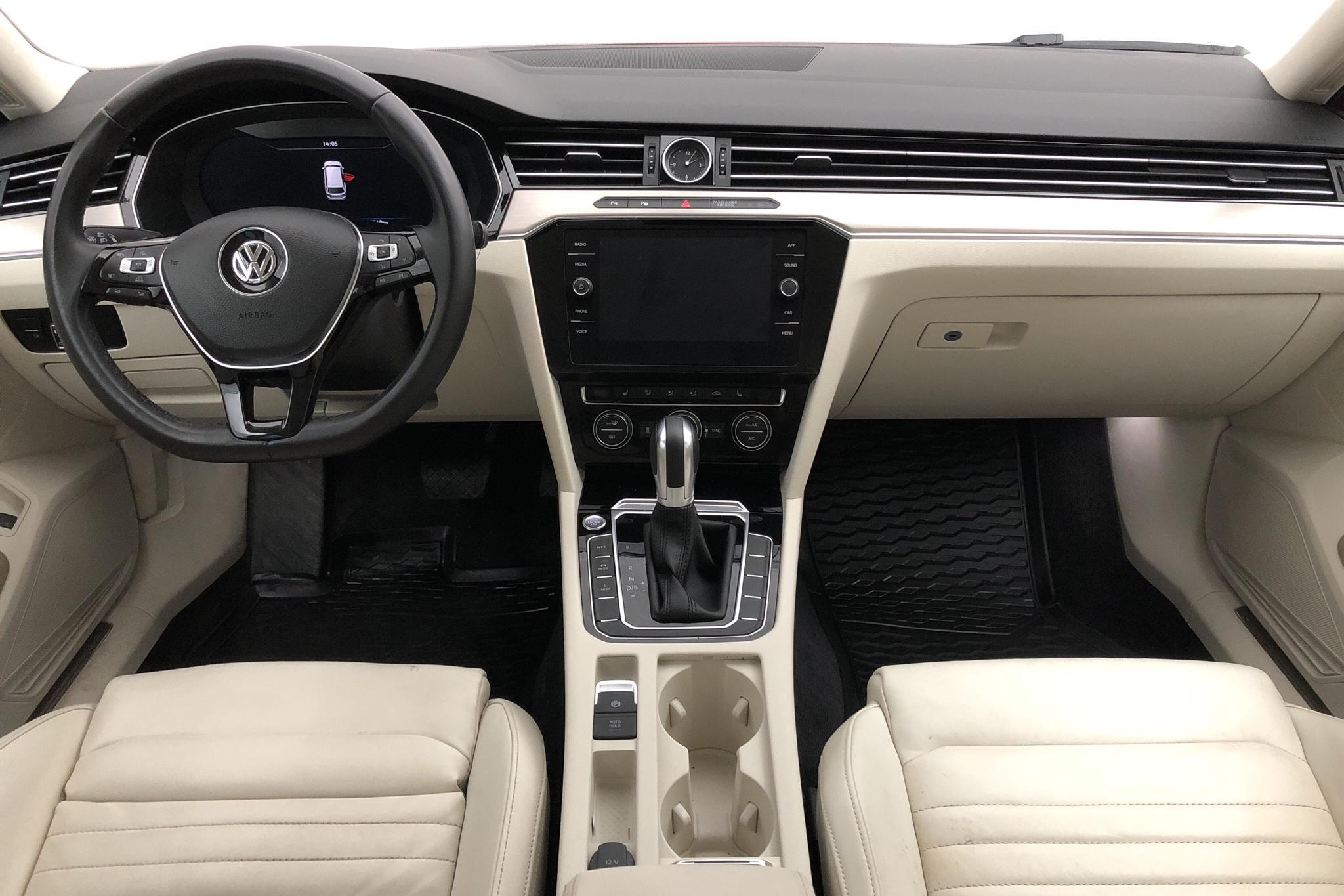 VW Passat 1.4 Plug-in-Hybrid Sportscombi (218hk) - 12 756 mil - Automat - röd - 2018