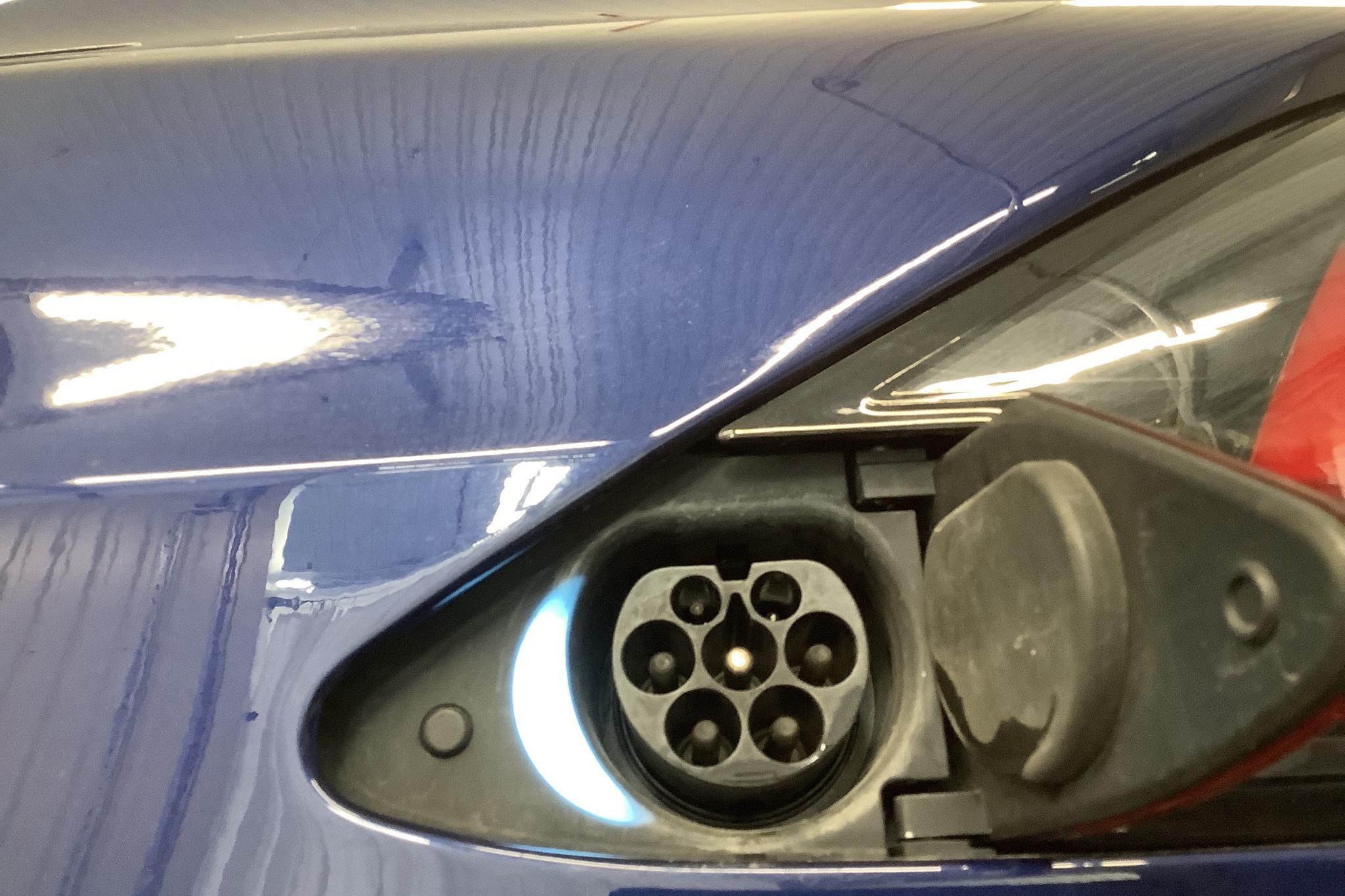 Tesla Model X 75D - 14 085 mil - Automat - blå - 2017