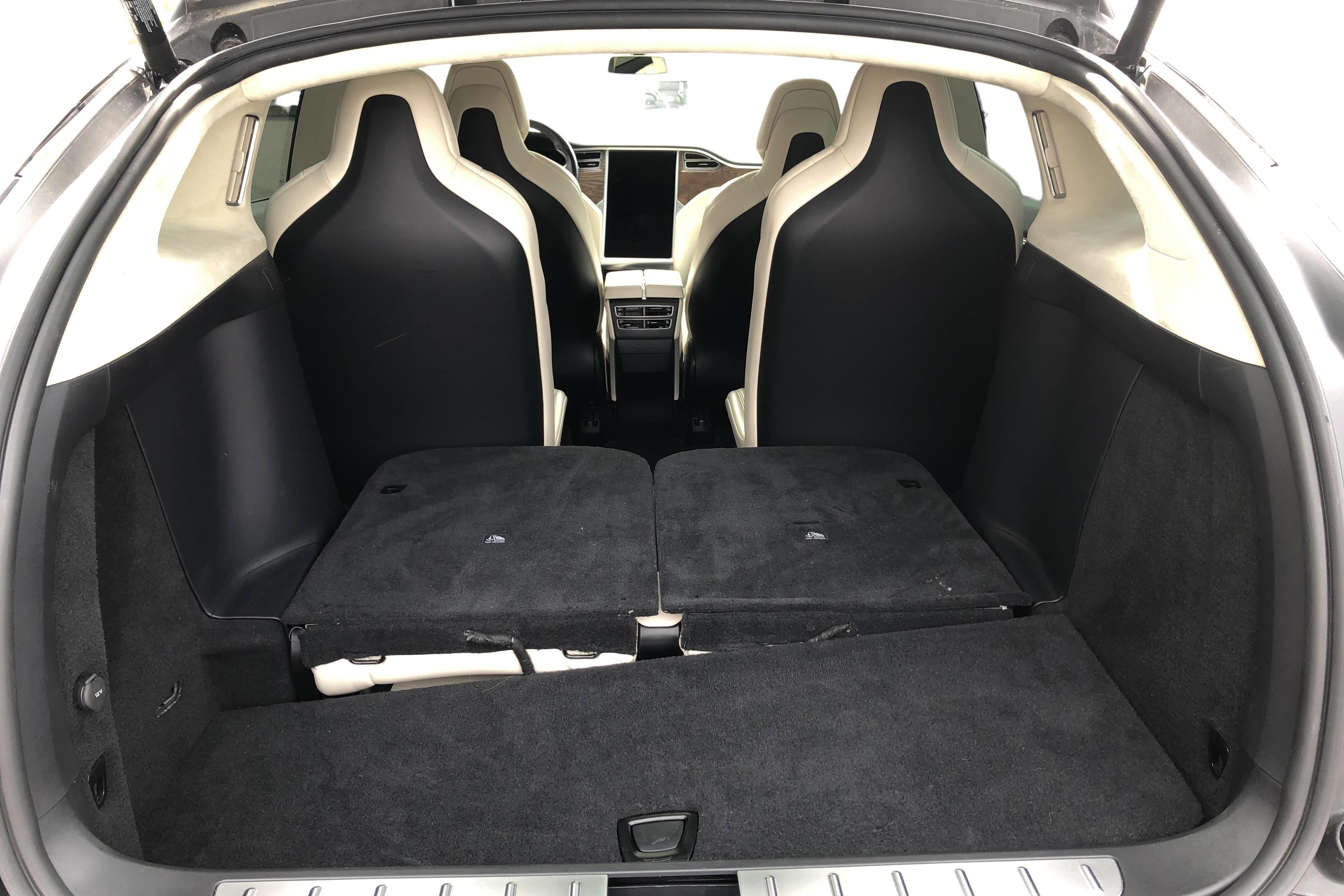 Tesla Model X 75D - 64 380 km - Automatic - Dark Grey - 2018