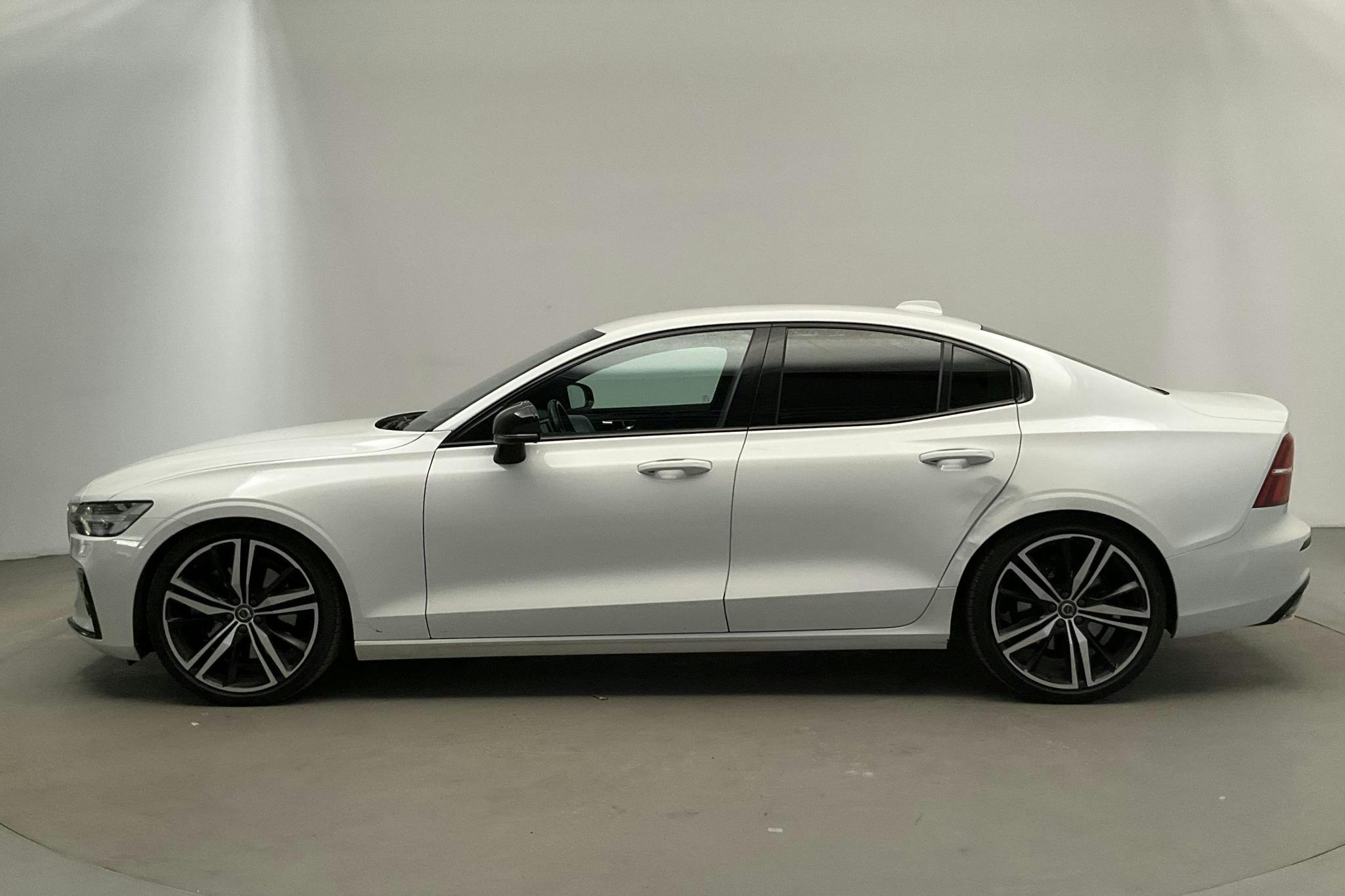 Volvo S60 T5 (250hk) - 69 810 km - Automatic - white - 2020