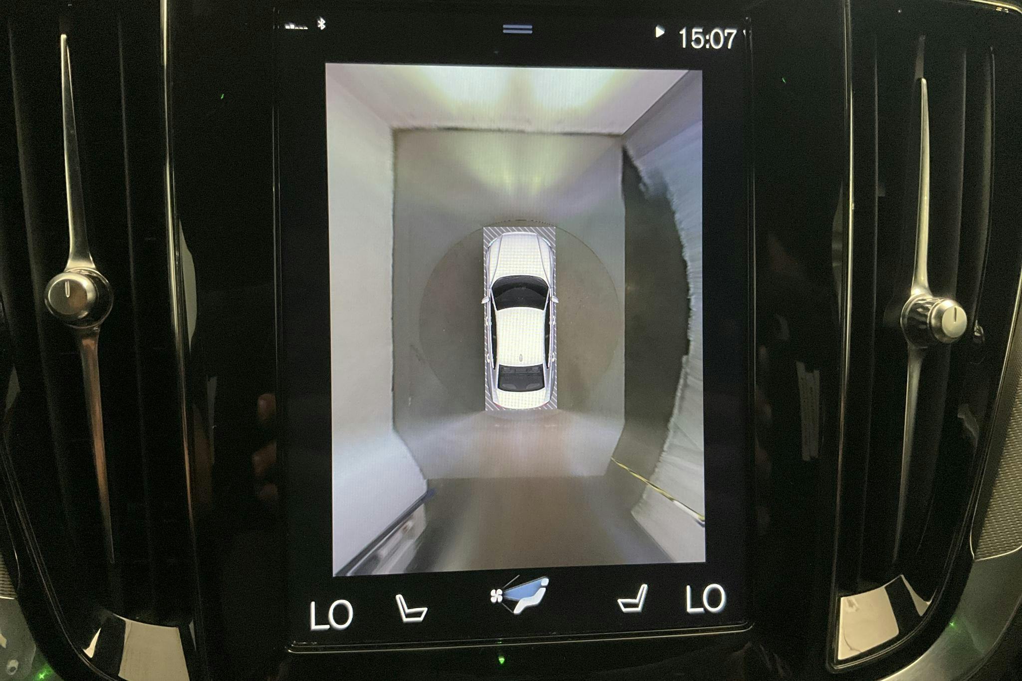 Volvo S60 T5 (250hk) - 69 810 km - Automatic - white - 2020