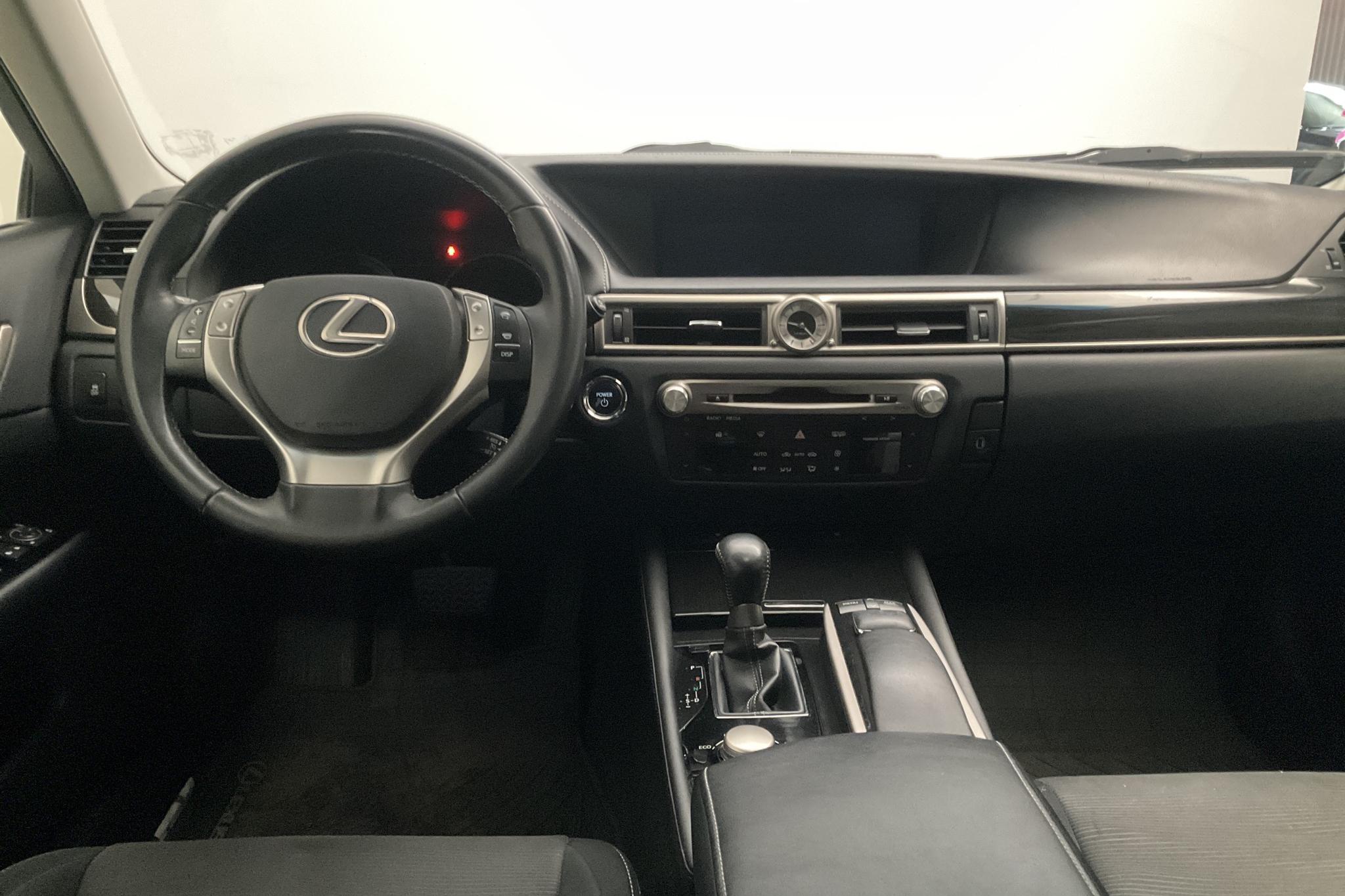 Lexus GS 300h (181hk) - 18 348 mil - Automat - silver - 2014