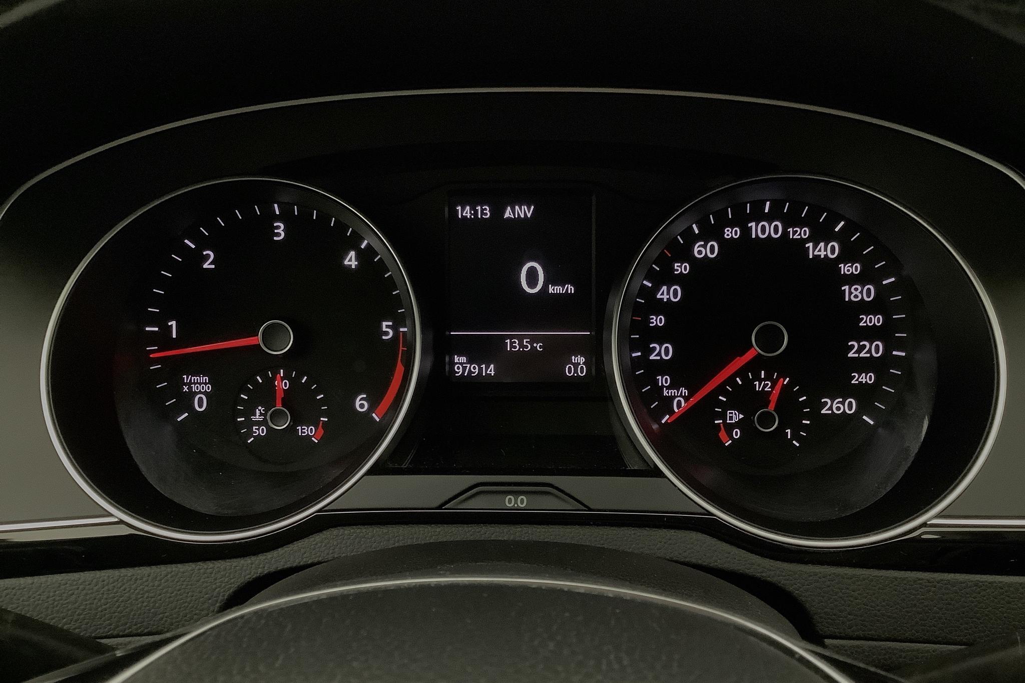 VW Passat 2.0 TDI Sportscombi (150hk) - 97 920 km - Manual - white - 2018