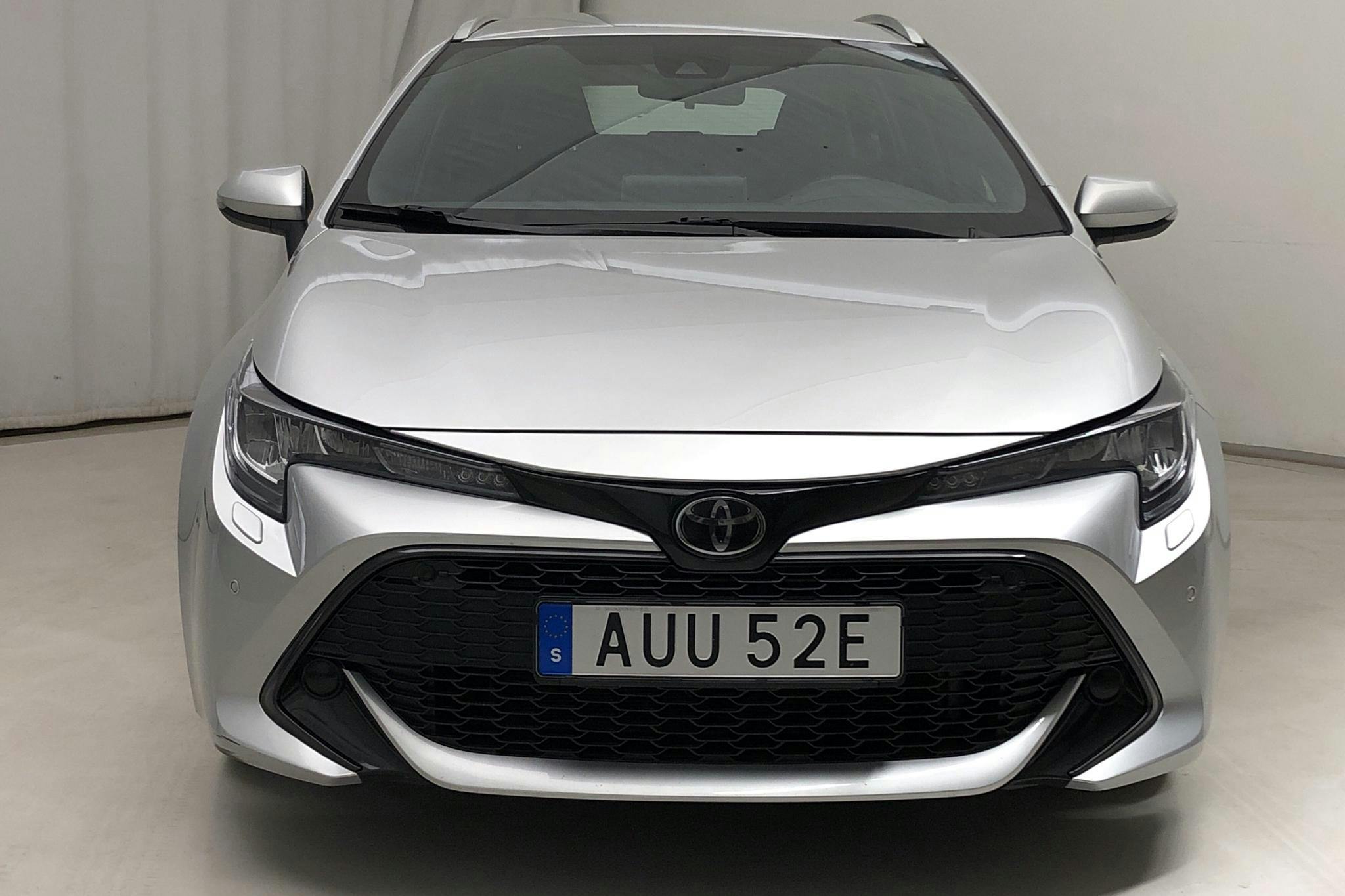 Toyota Corolla 1.2 Touring Sports (116hk) - 10 743 mil - Automat - silver - 2019