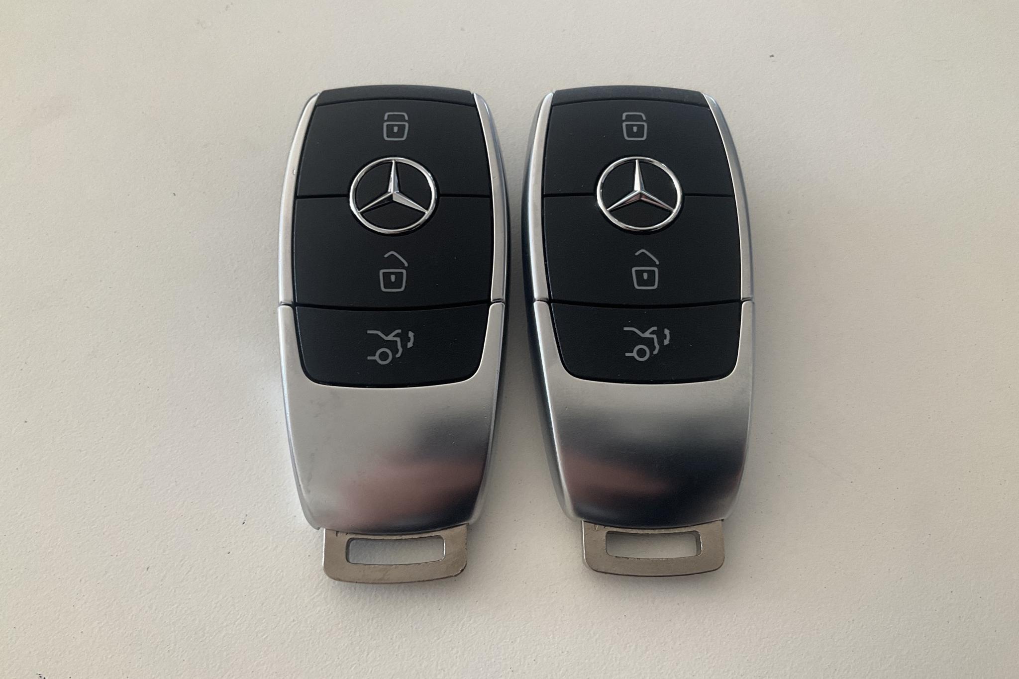 Mercedes C 300 e Kombi S205 (320hk) - 2 459 mil - Automat - grå - 2021