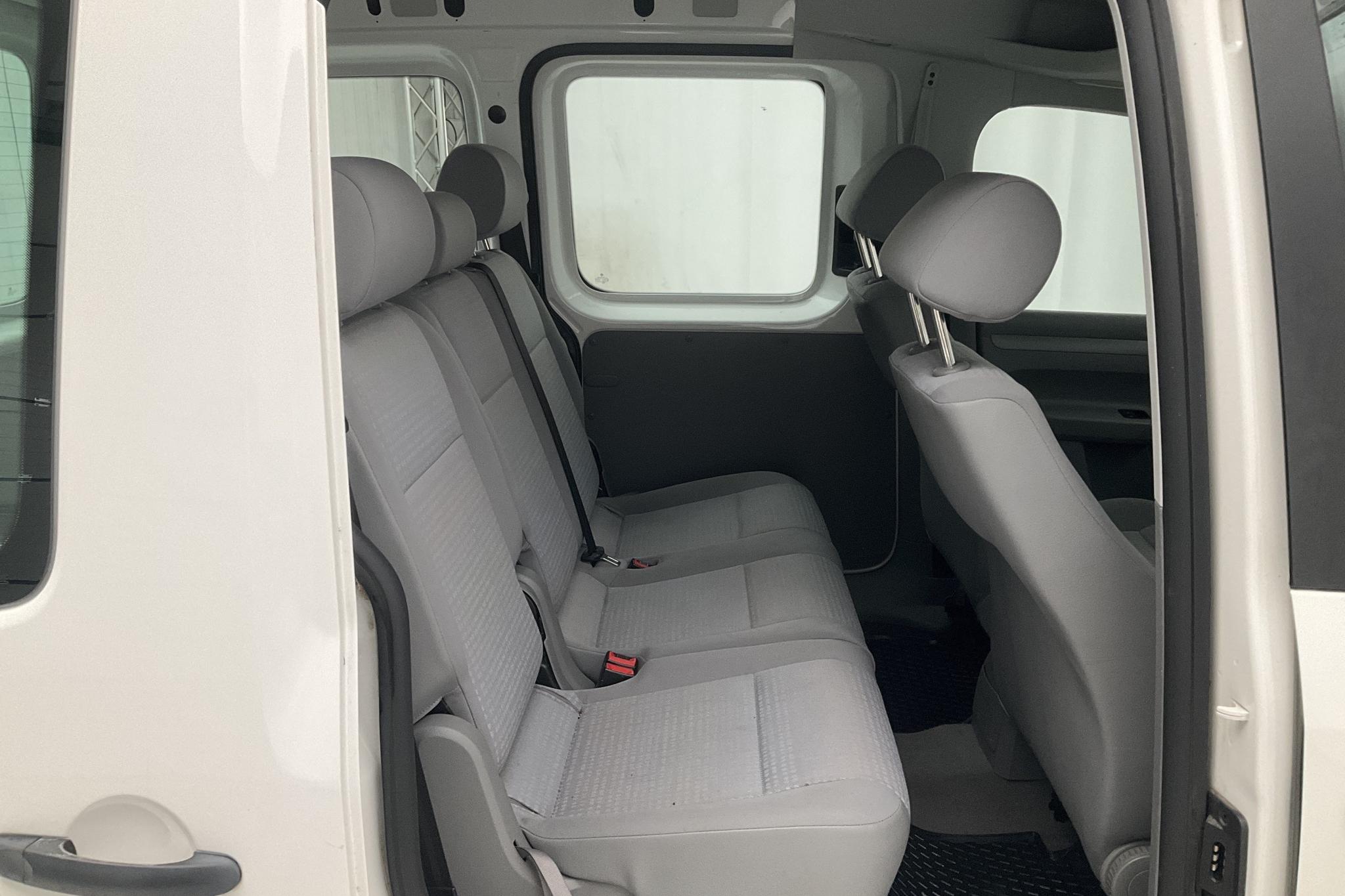 VW Caddy Life 1.6 (102hk) - 67 270 km - Manual - white - 2006