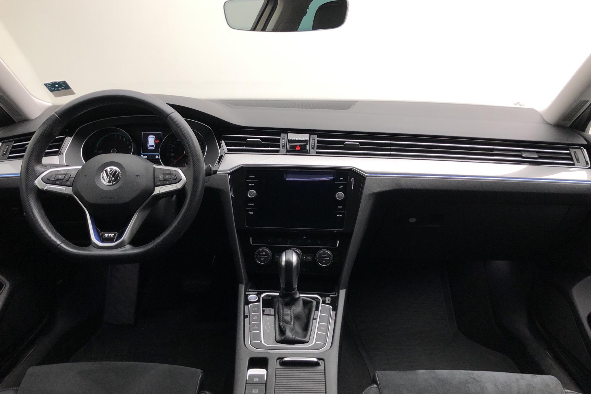 VW Passat 1.4 GTE Sportscombi (218hk) - 49 060 km - Automatic - Light Brown - 2020