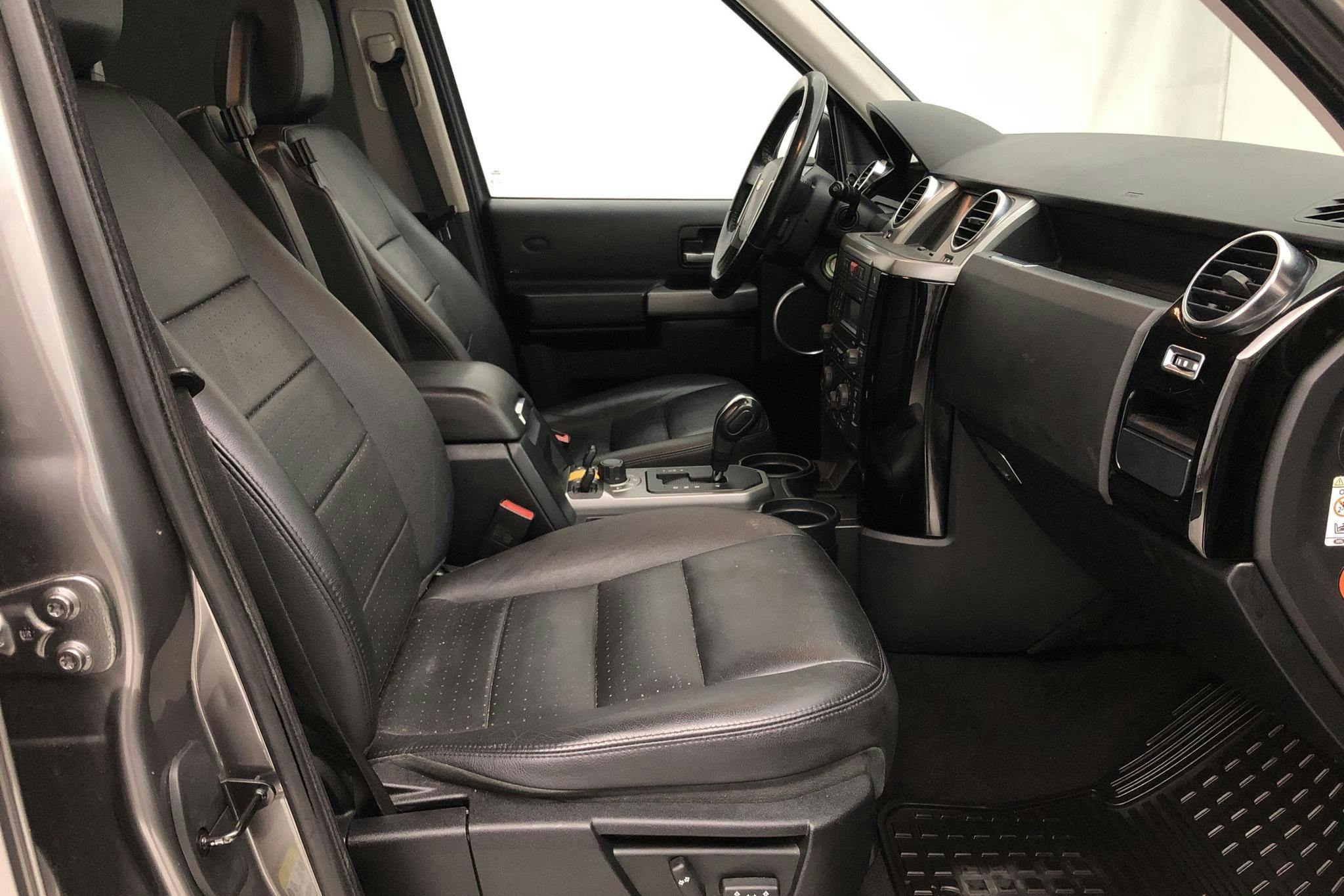 Land Rover Discovery 3 2.7 TDV6 (190hk) - 183 950 km - Automatic - gray - 2008