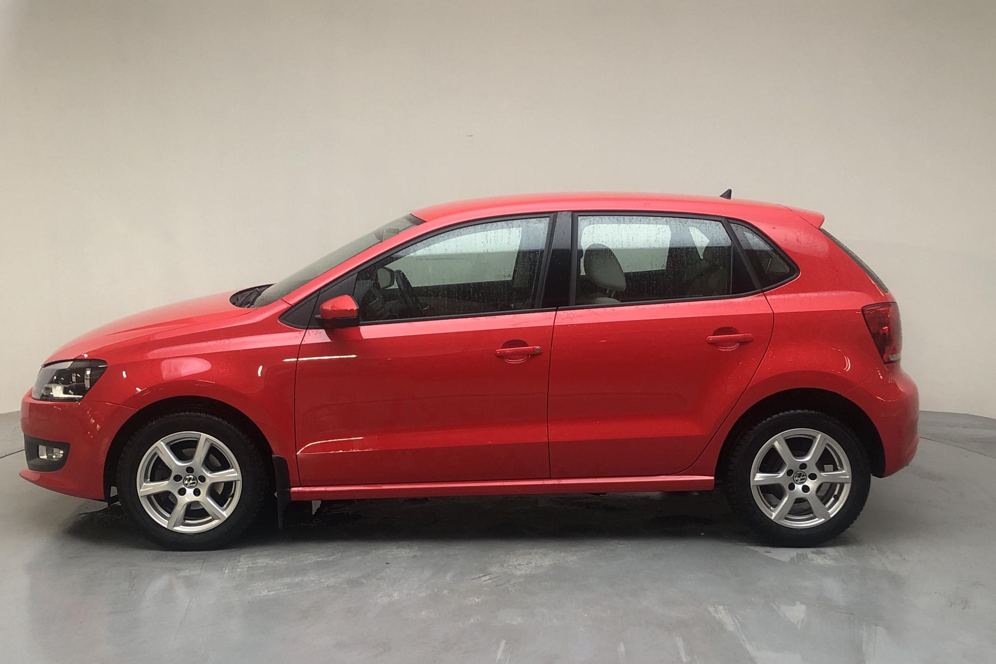 VW Polo 1.4 5dr (85hk) - 50 100 km - Automatic - red - 2012