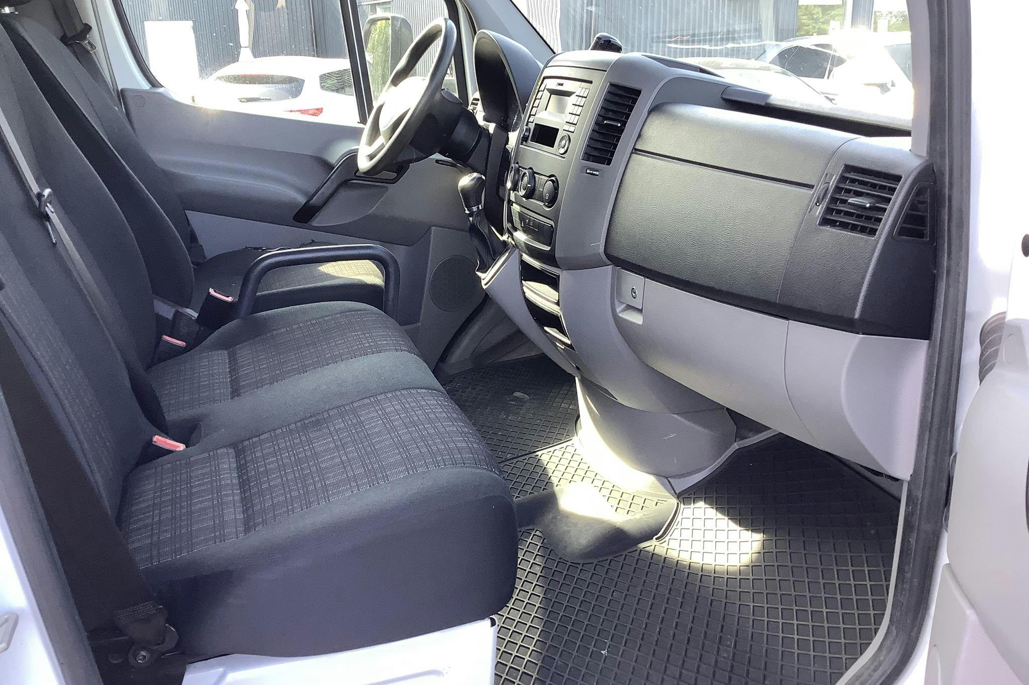 Mercedes Sprinter 316 CDI Volymskåp (163hk) - 129 840 km - Automatic - white - 2017