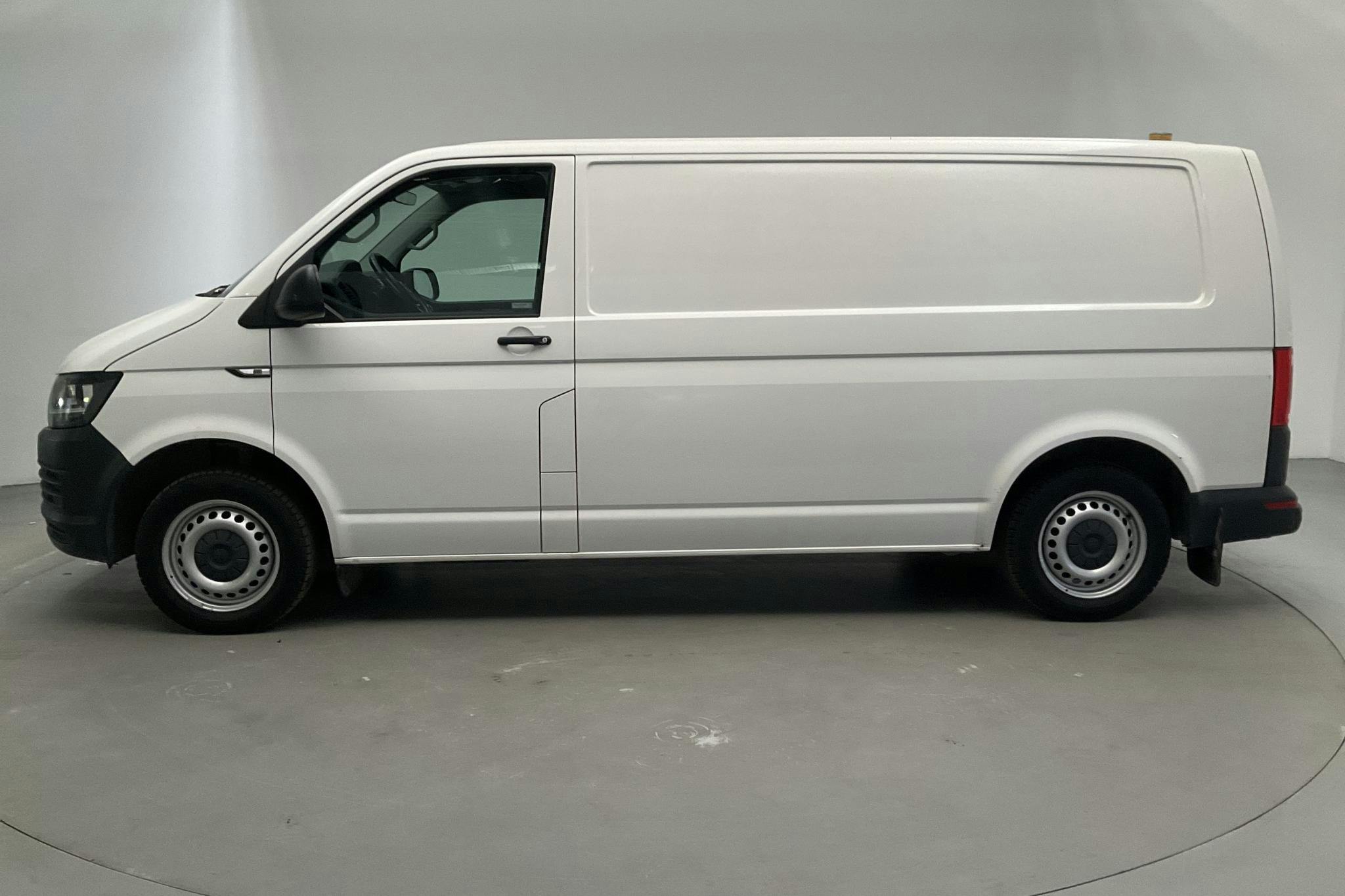VW Transporter T6 2.0 TDI BMT Skåp 4MOTION (150hk) - 12 449 mil - Manuell - vit - 2018