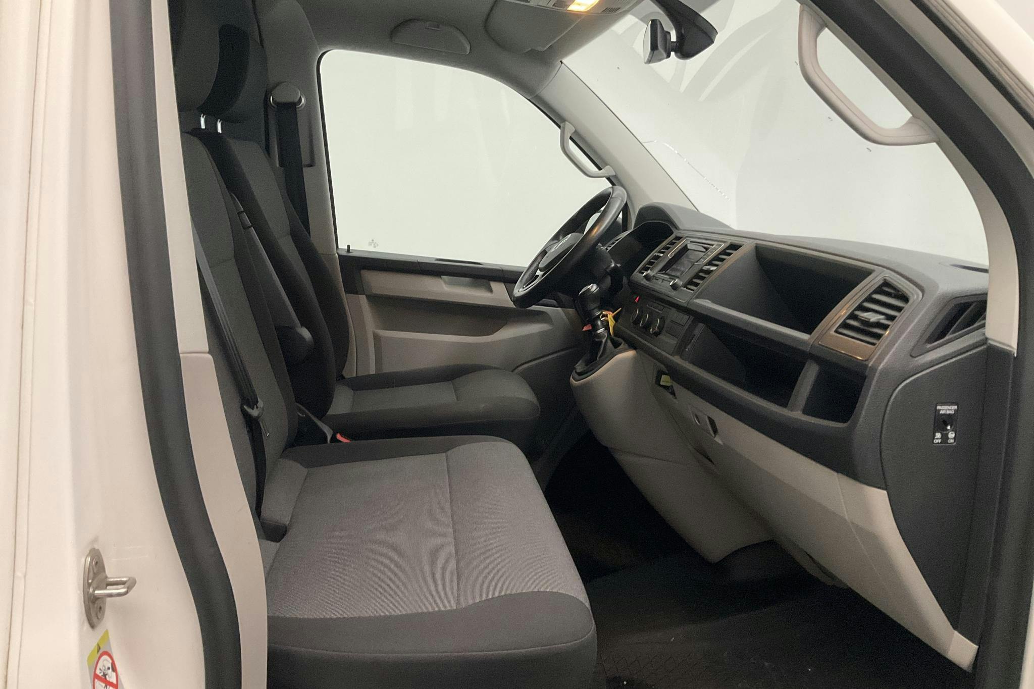 VW Transporter T6 2.0 TDI BMT Skåp 4MOTION (150hk) - 110 150 km - Manual - white - 2018