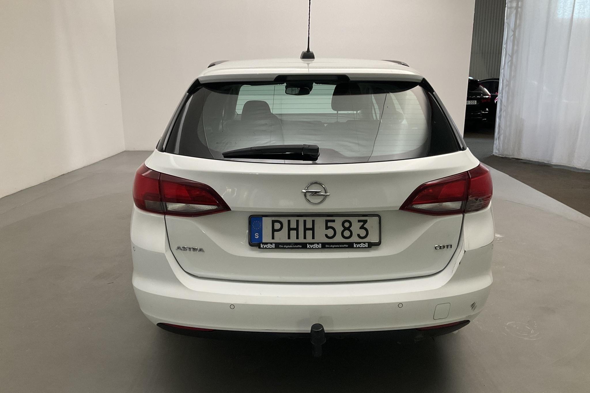 Opel Astra 1.6 CDTI ECOTEC SportsTourer (136hk) - 25 713 mil - Automat - vit - 2017