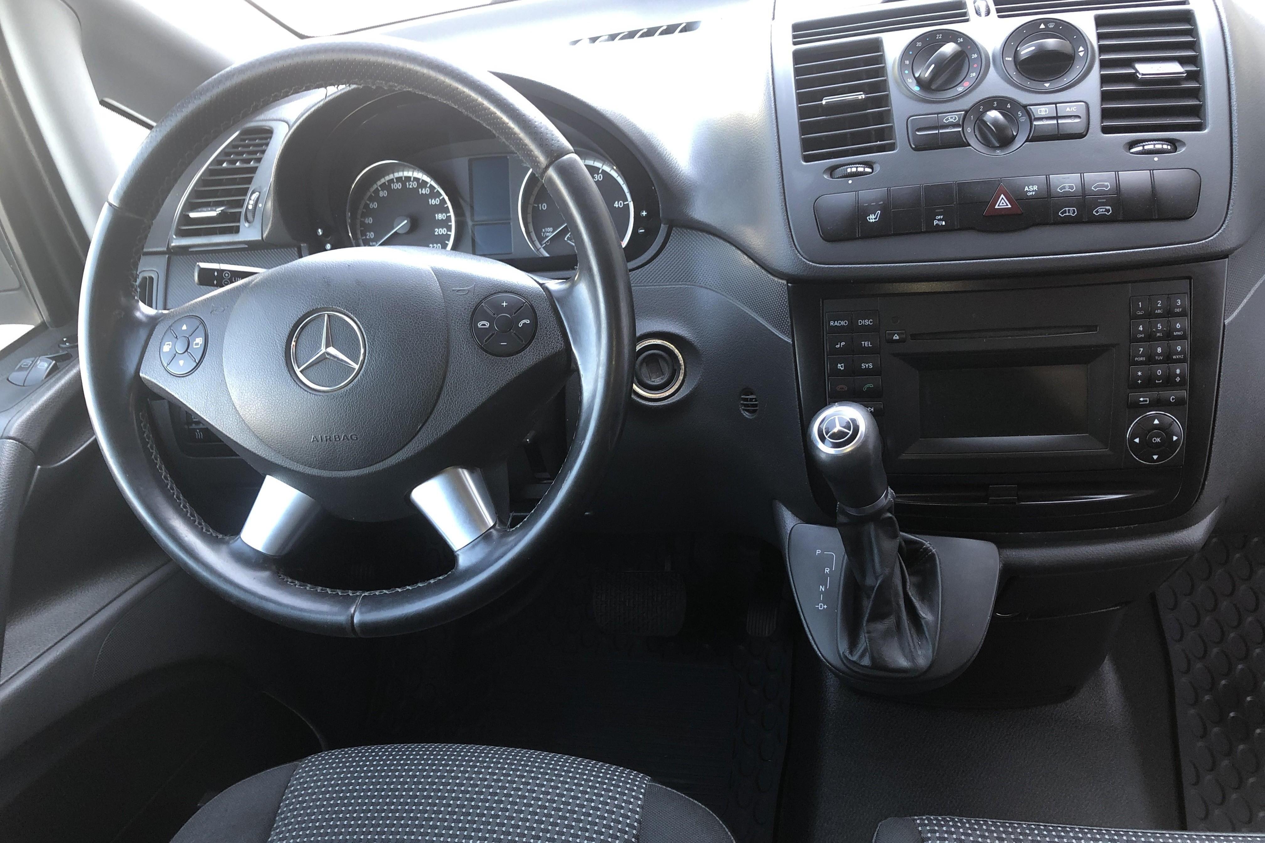 Mercedes Vito 113 CDI W639 (136hk) - 8 934 mil - Automat - vit - 2013