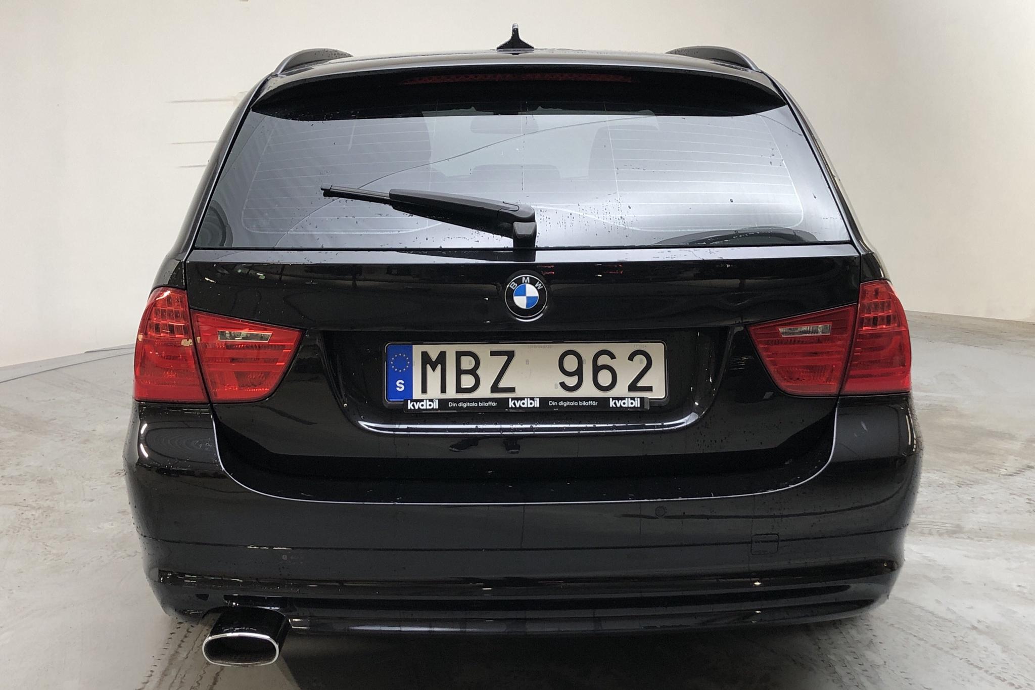 BMW 320d Touring, E91 (184hk) - 258 540 km - Manual - black - 2012