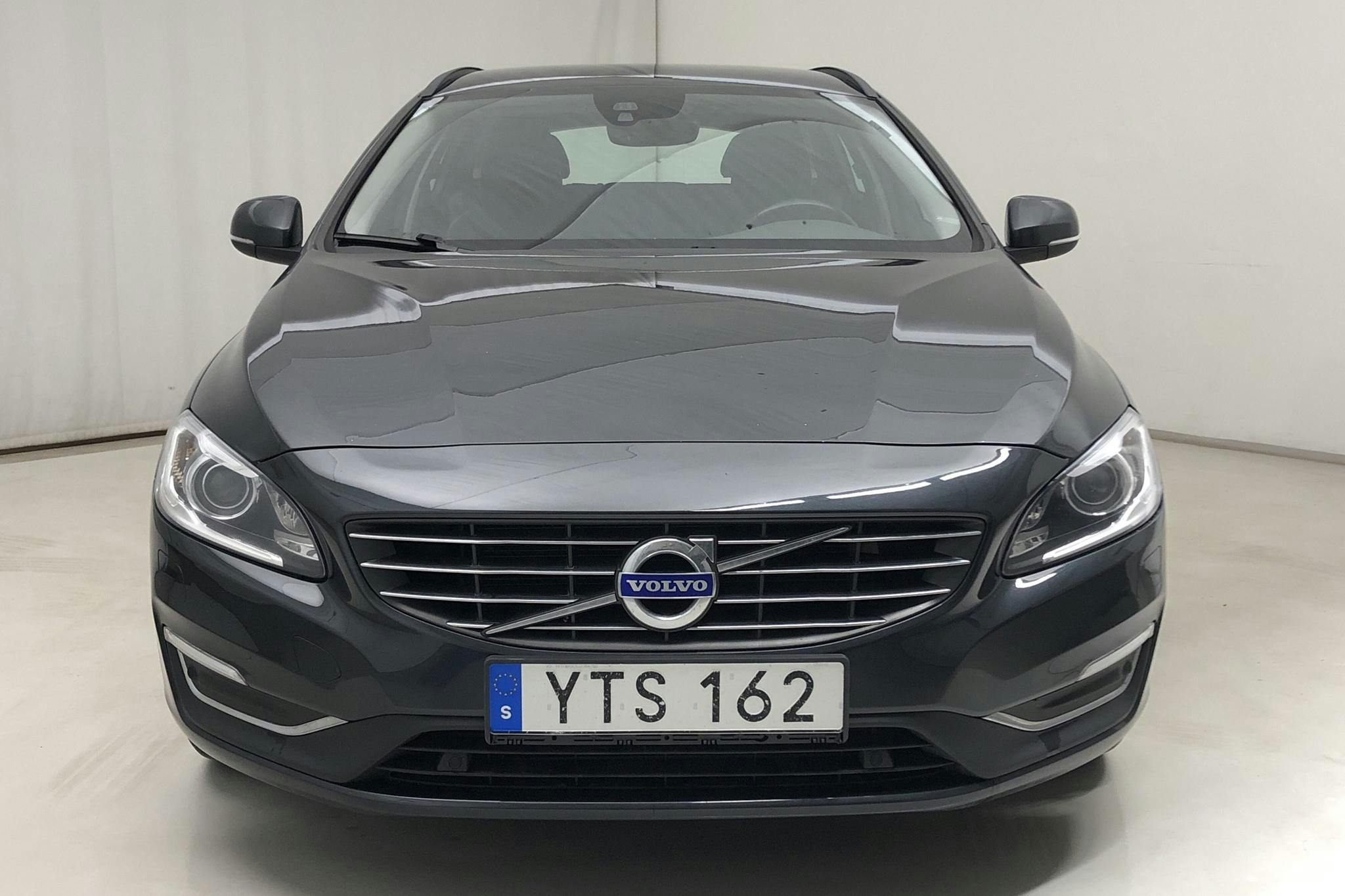 Volvo V60 D4 AWD (190hk) - 205 000 km - Automatic - gray - 2018