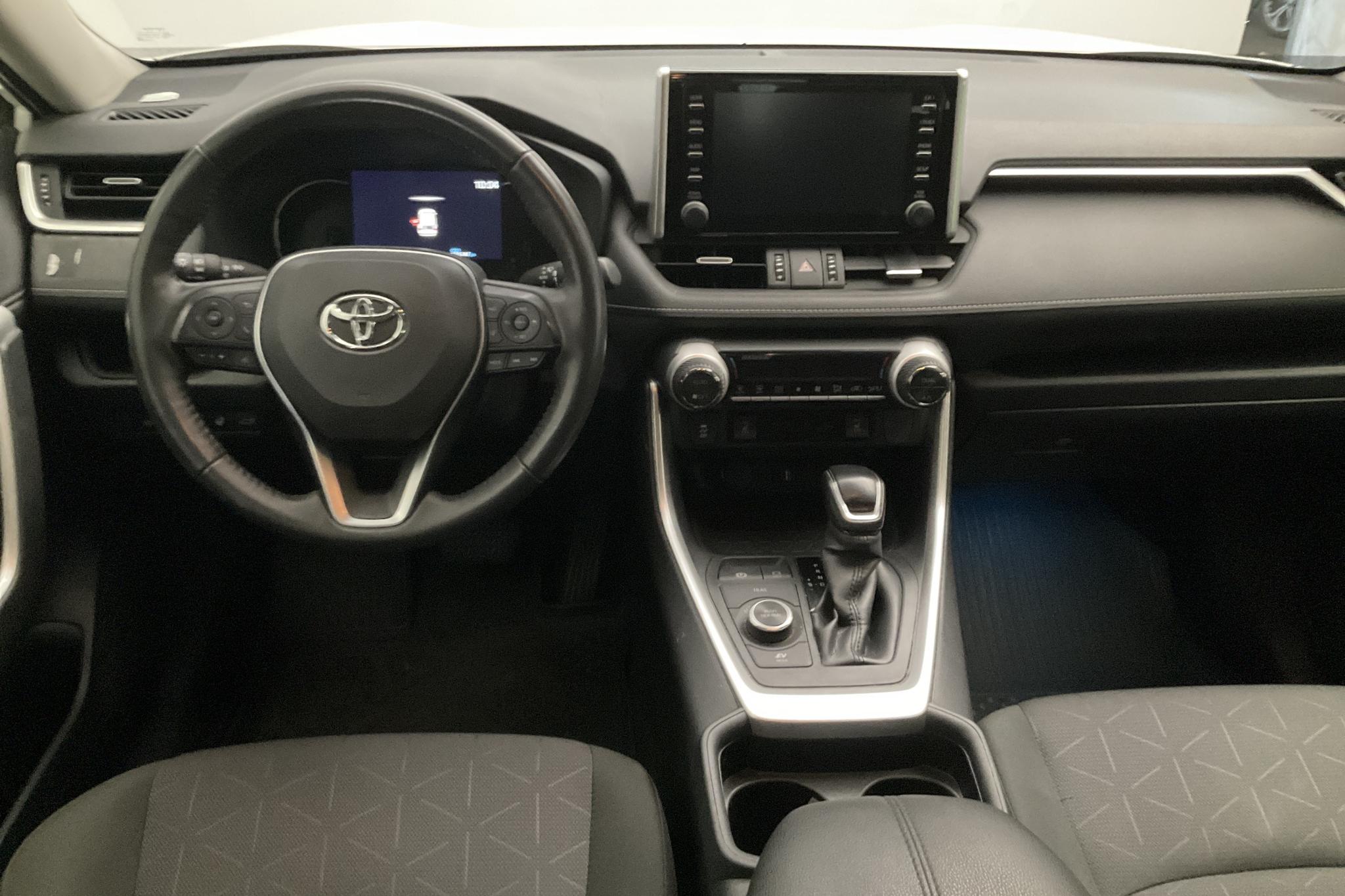 Toyota RAV4 2.5 HSD AWD (222hk) - 175 740 km - Automatic - white - 2019