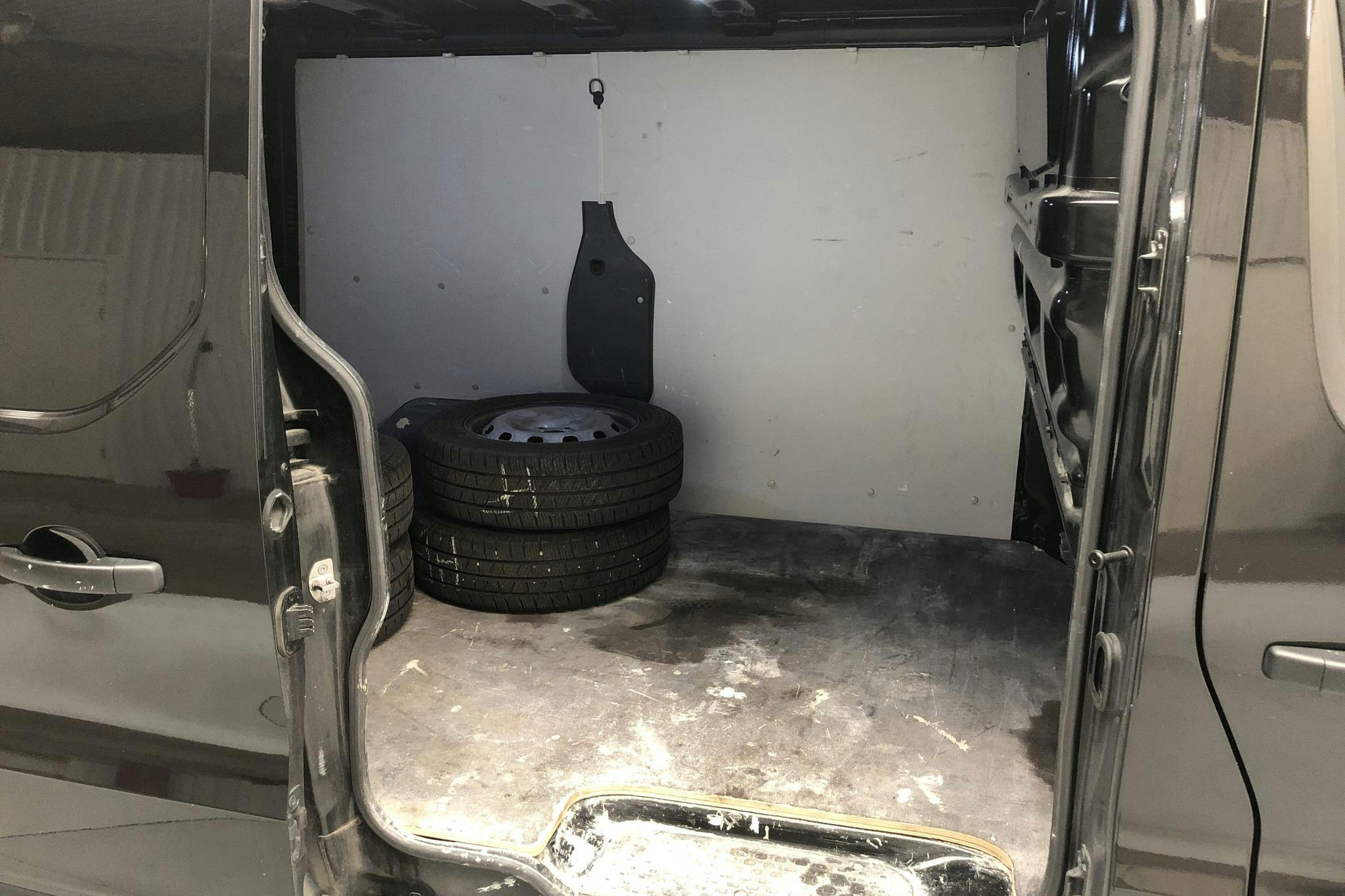 Renault Trafic 1.6 dCi Skåp (120hk) - 137 880 km - Manual - black - 2018