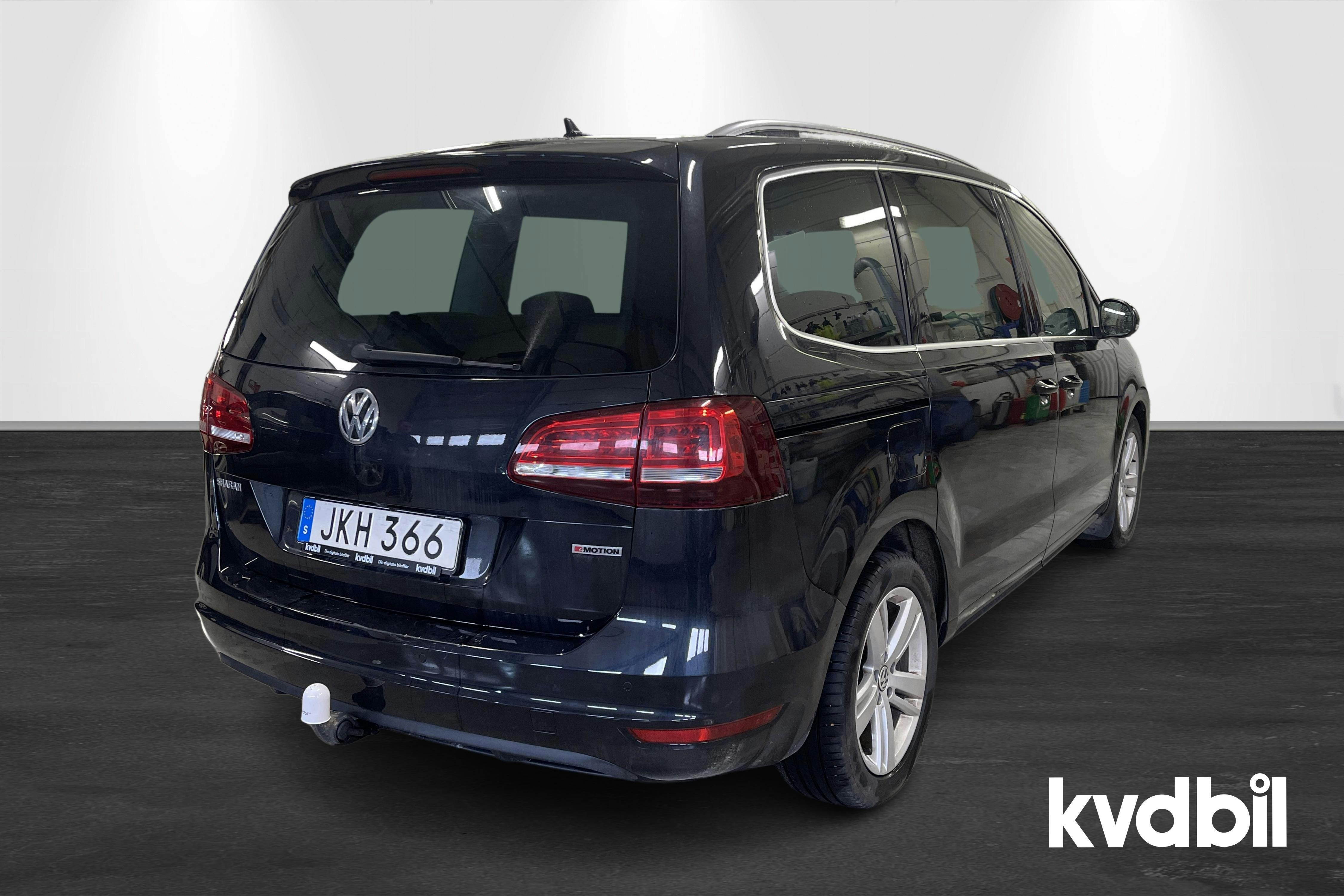 VW Sharan 2.0 TDI 4Motion (184hk) - 87 090 km - Automatic - black - 2018