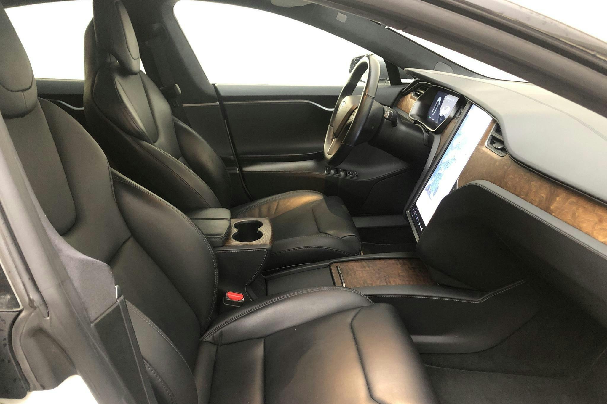 Tesla MODEL S Long Range AWD - 14 650 mil - Automat - vit - 2020