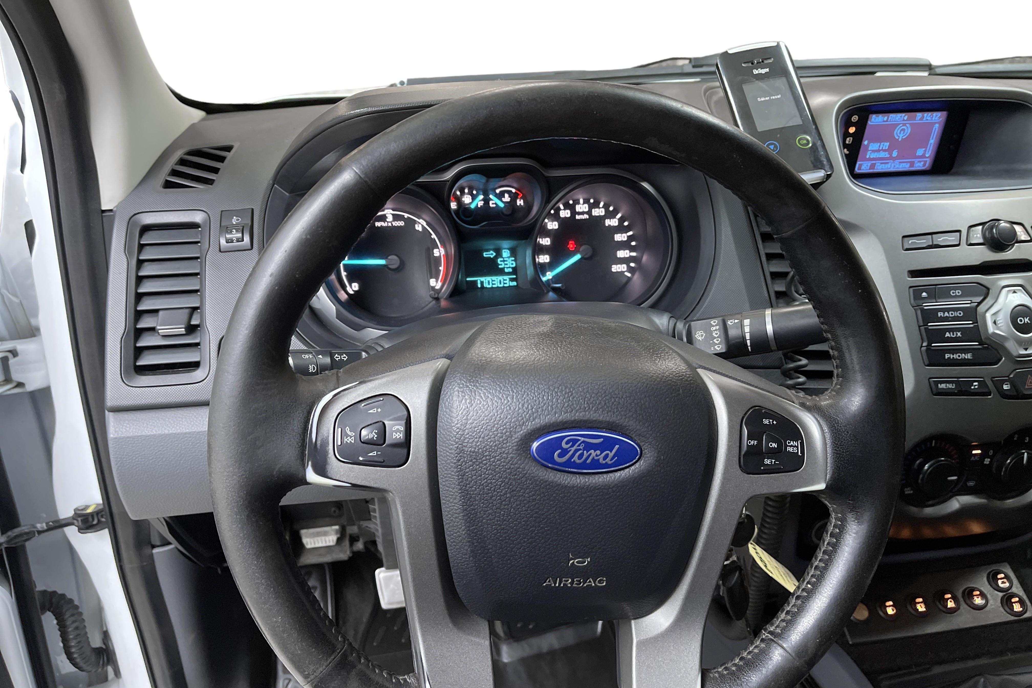 Ford Ranger 2.2 TDCi 4WD (150hk) - 170 310 km - Manual - white - 2015