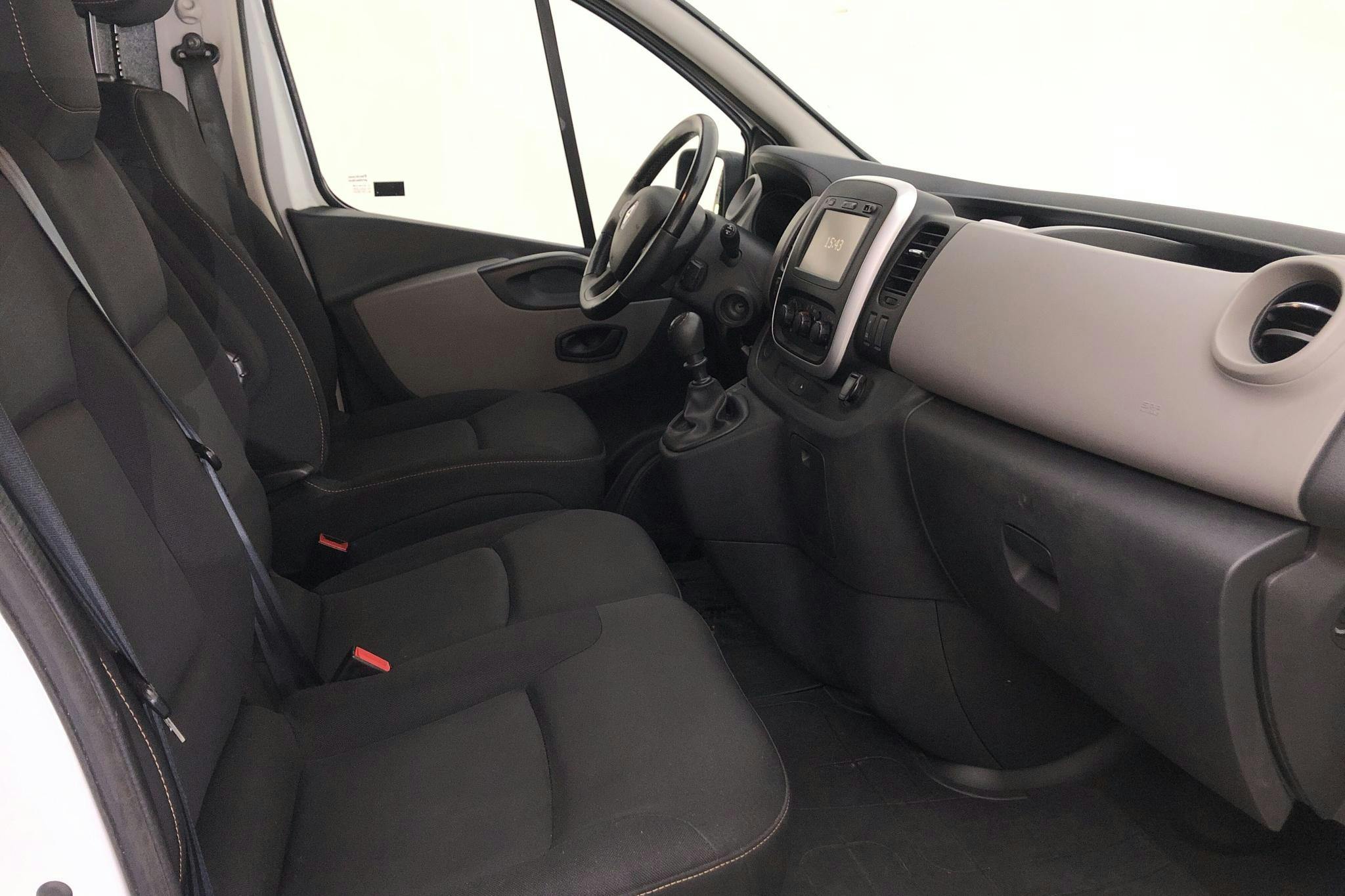 Renault Trafic 1.6 dCi Skåp (125hk) - 11 958 mil - Manuell - vit - 2018
