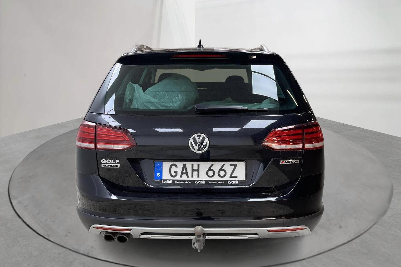 VW Golf Alltrack 2.0 TDI Sportscombi 4MOTION (184hk) - 11 526 mil - Automat - svart - 2020