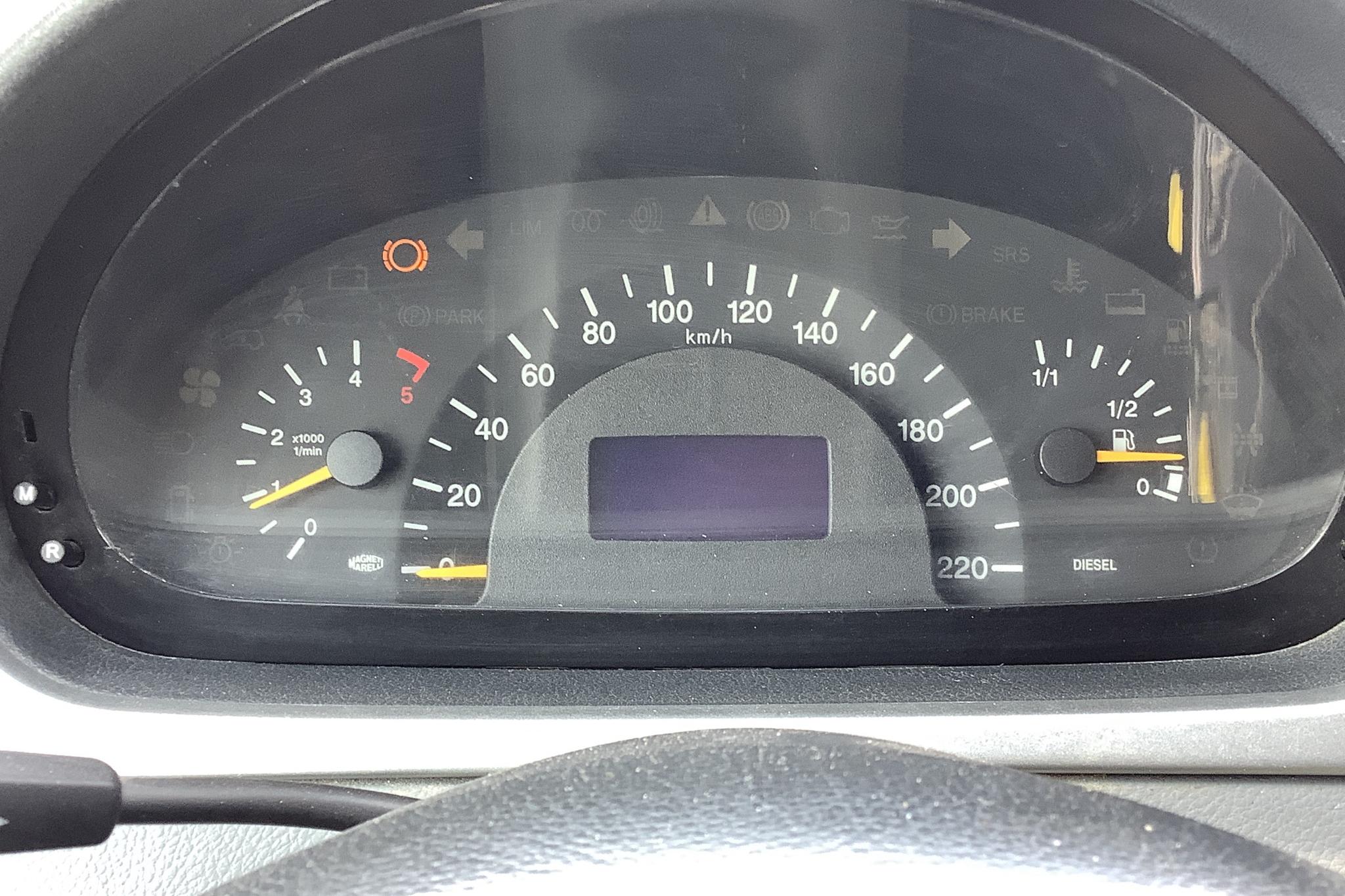 Mercedes Viano 2.2 CDI (150hk) - 29 464 mil - Automat - svart - 2005