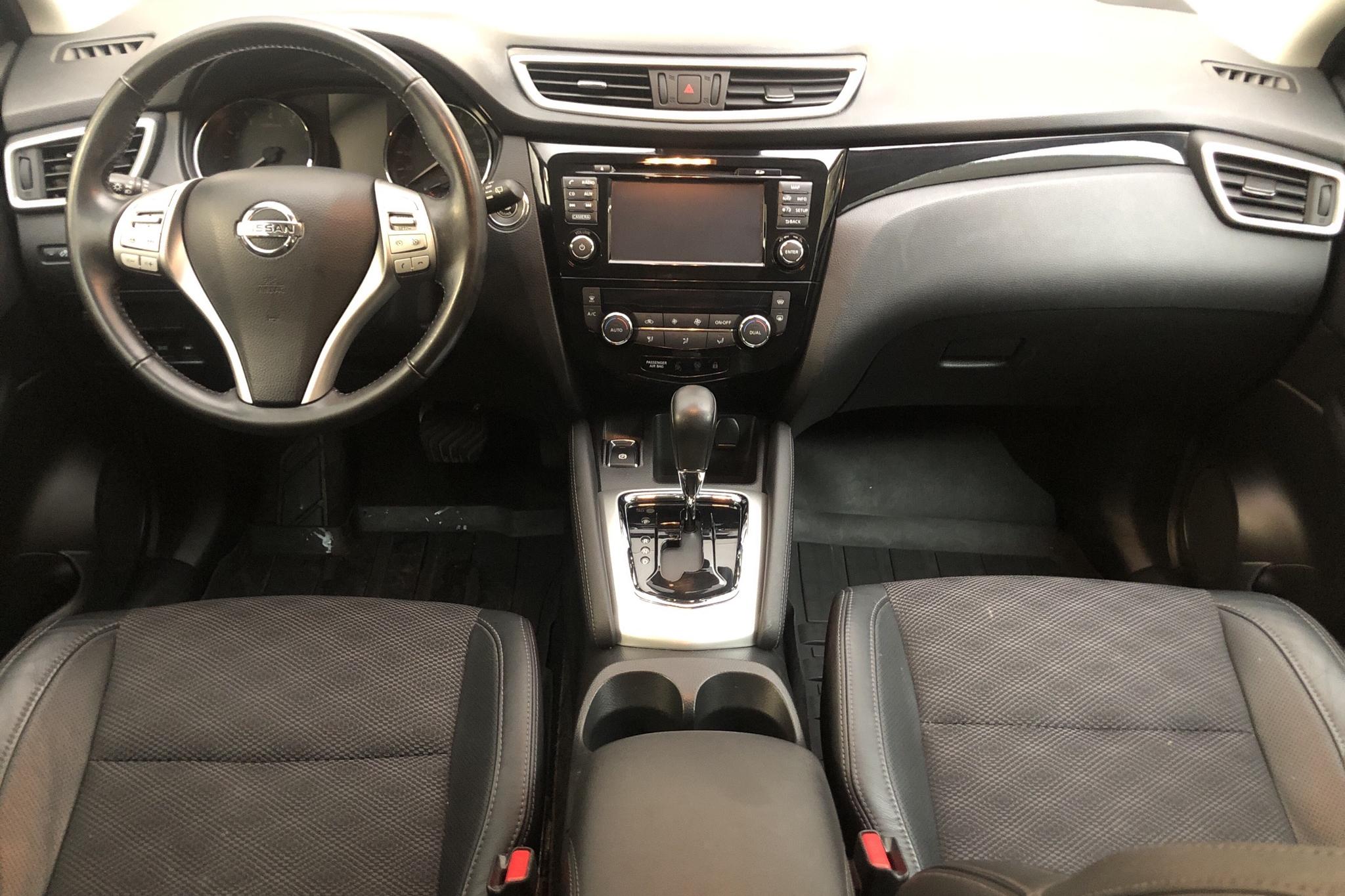 Nissan Qashqai 1.2 (115hk) - 10 118 mil - Automat - 2015