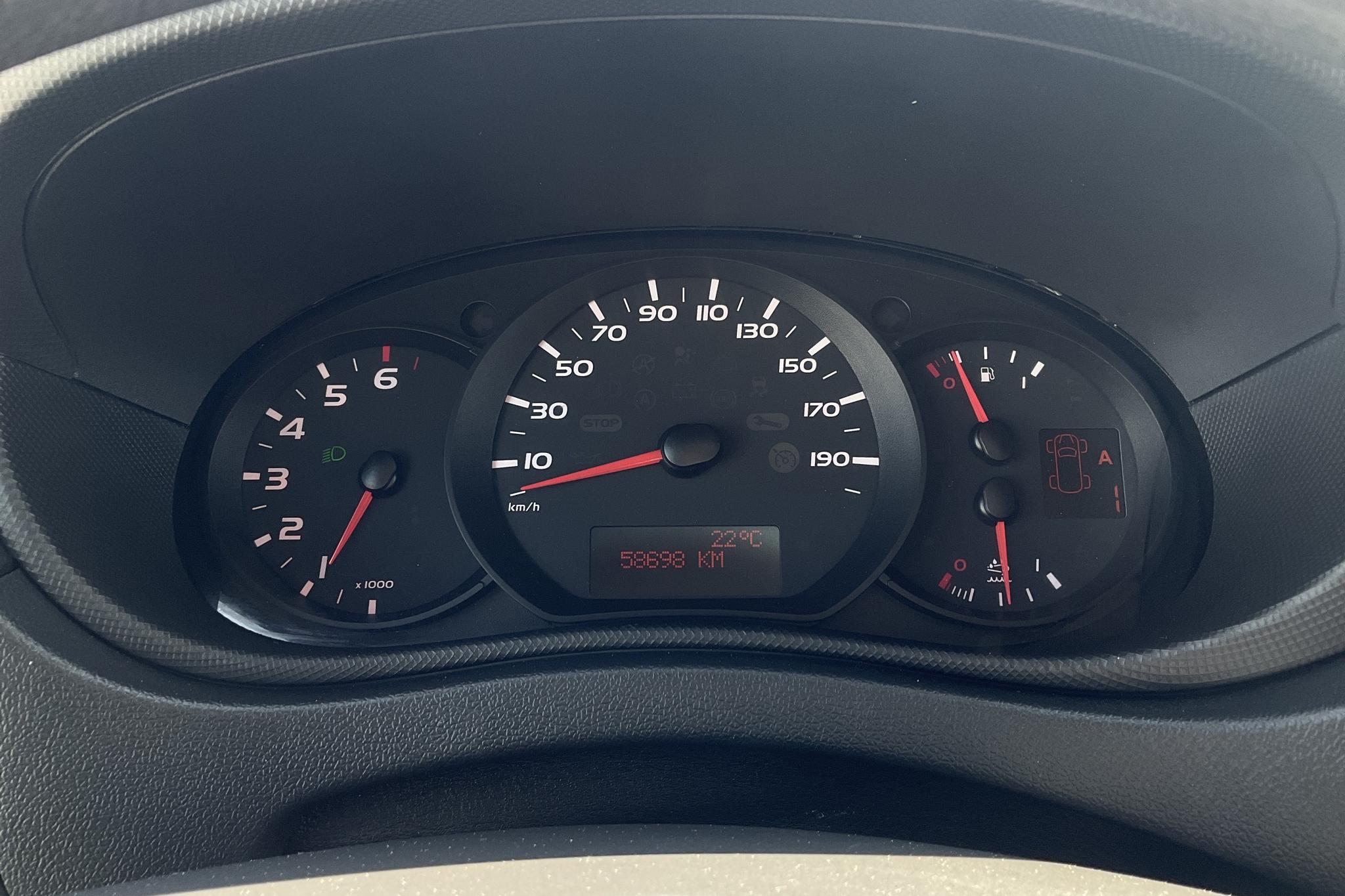 Renault Master 2.3 dCi Volymskåp 2WD (170hk) - 5 870 mil - Automat - röd - 2018