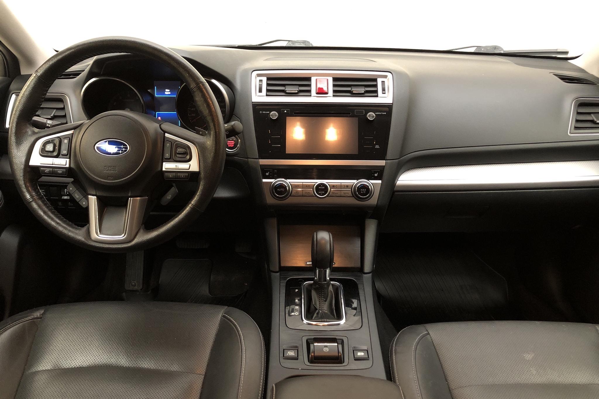 Subaru Outback 2.5i 4WD (173hk) - 111 240 km - Automatic - gray - 2017