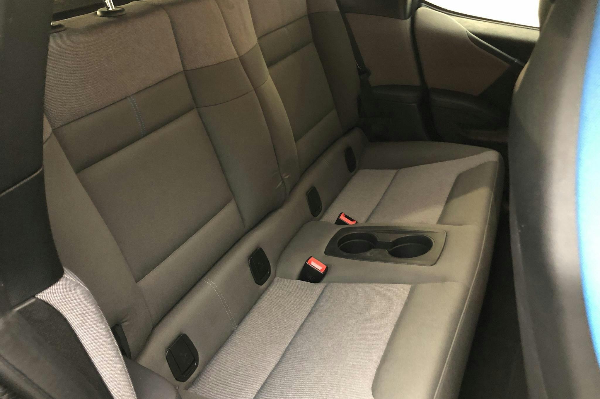 BMW i3 94Ah, I01 (170hk) - 9 721 mil - Automat - vit - 2017