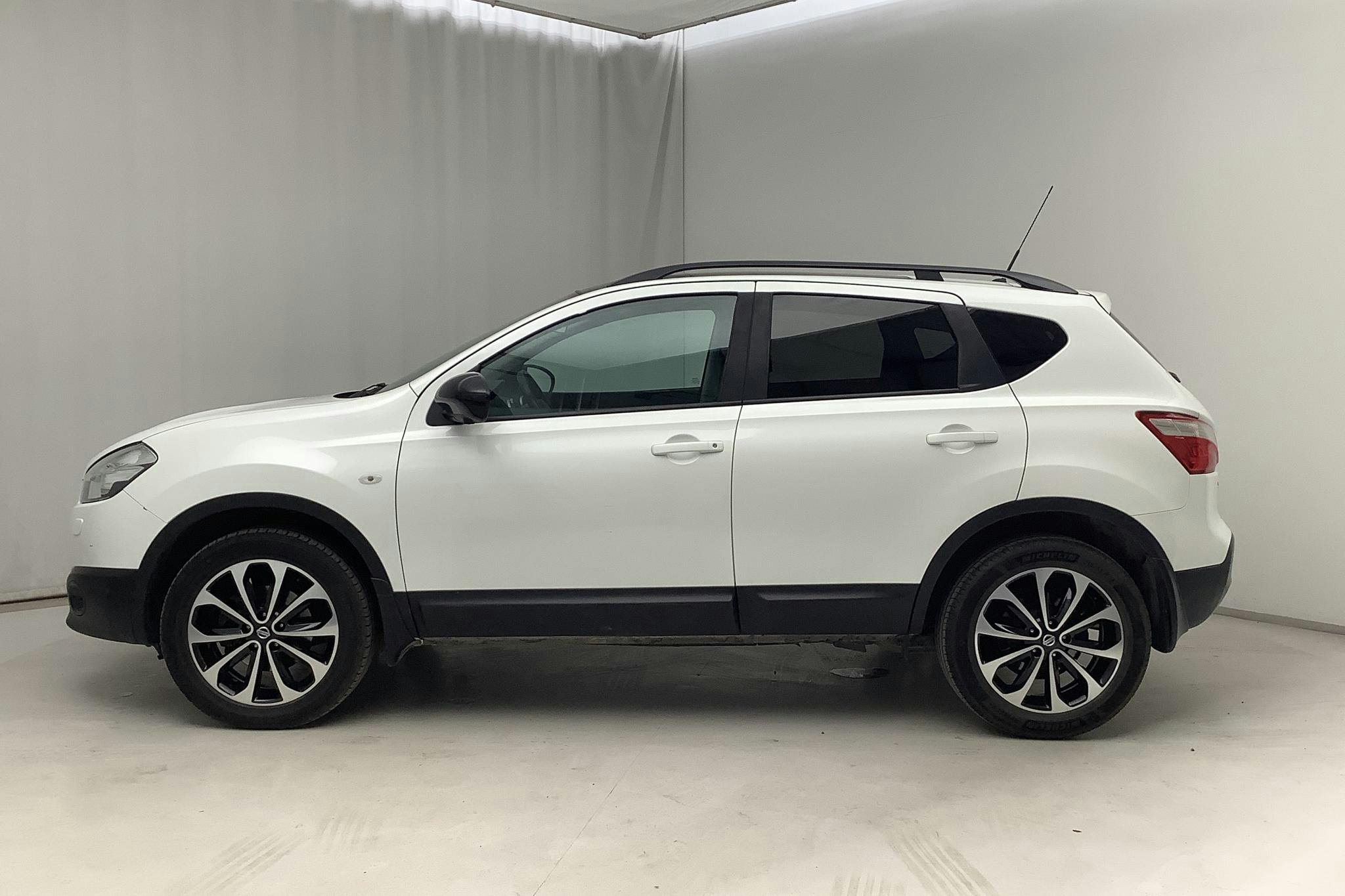 Nissan Qashqai 1.6 dCi (130hk) - 128 280 km - Manual - white - 2013